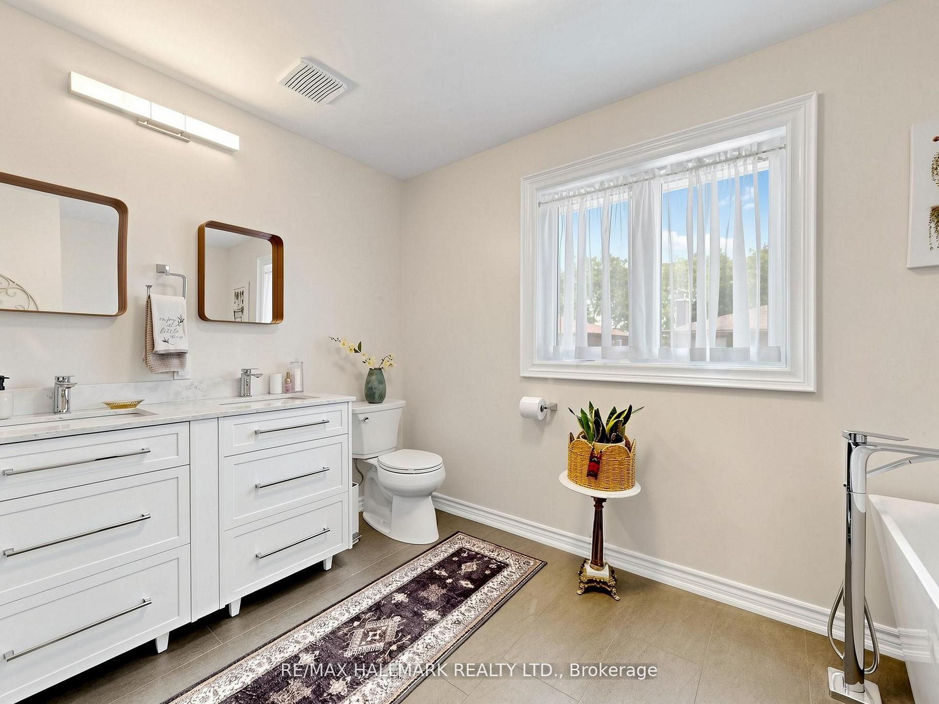 98 Arrowhead Drive Property Photo 30