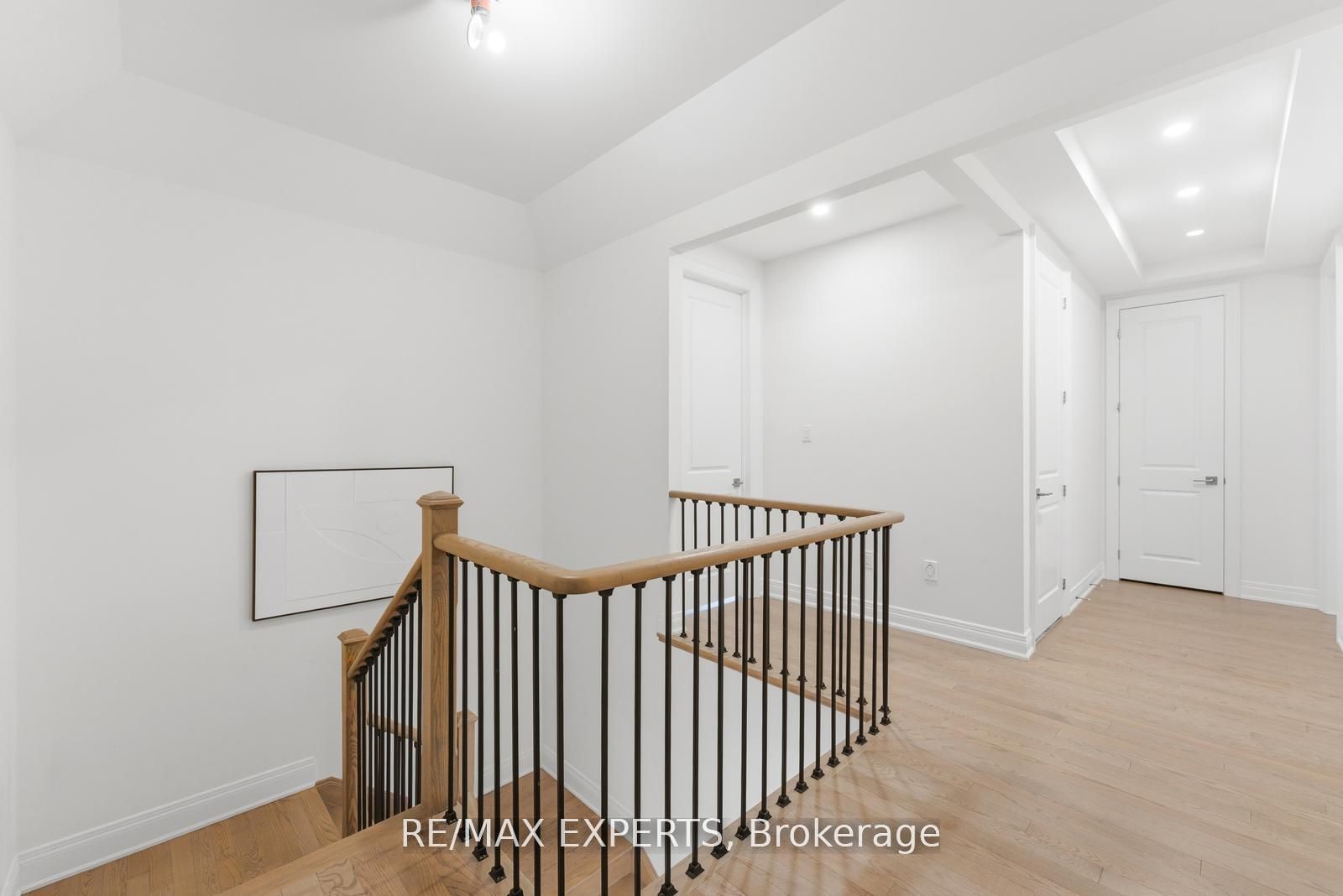 54 Winthrop Crescent Property Photo 22
