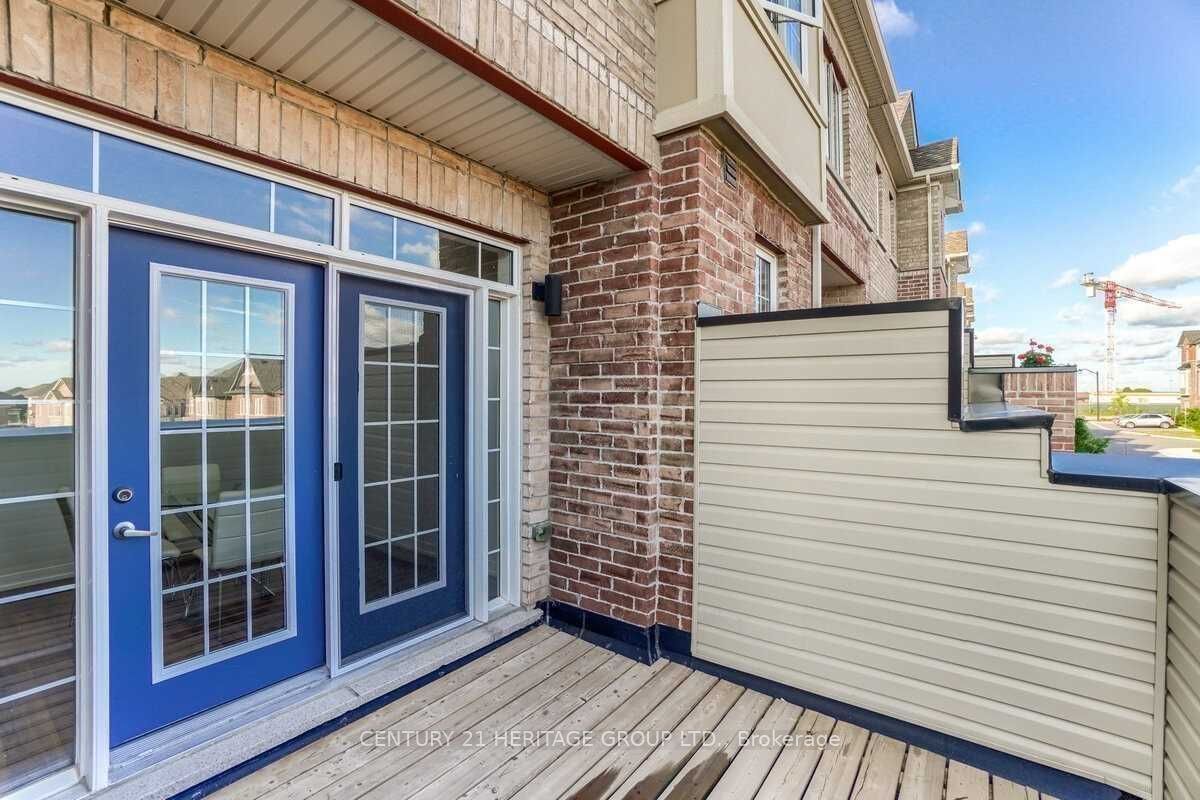 239 Harding Park Property Photo 13