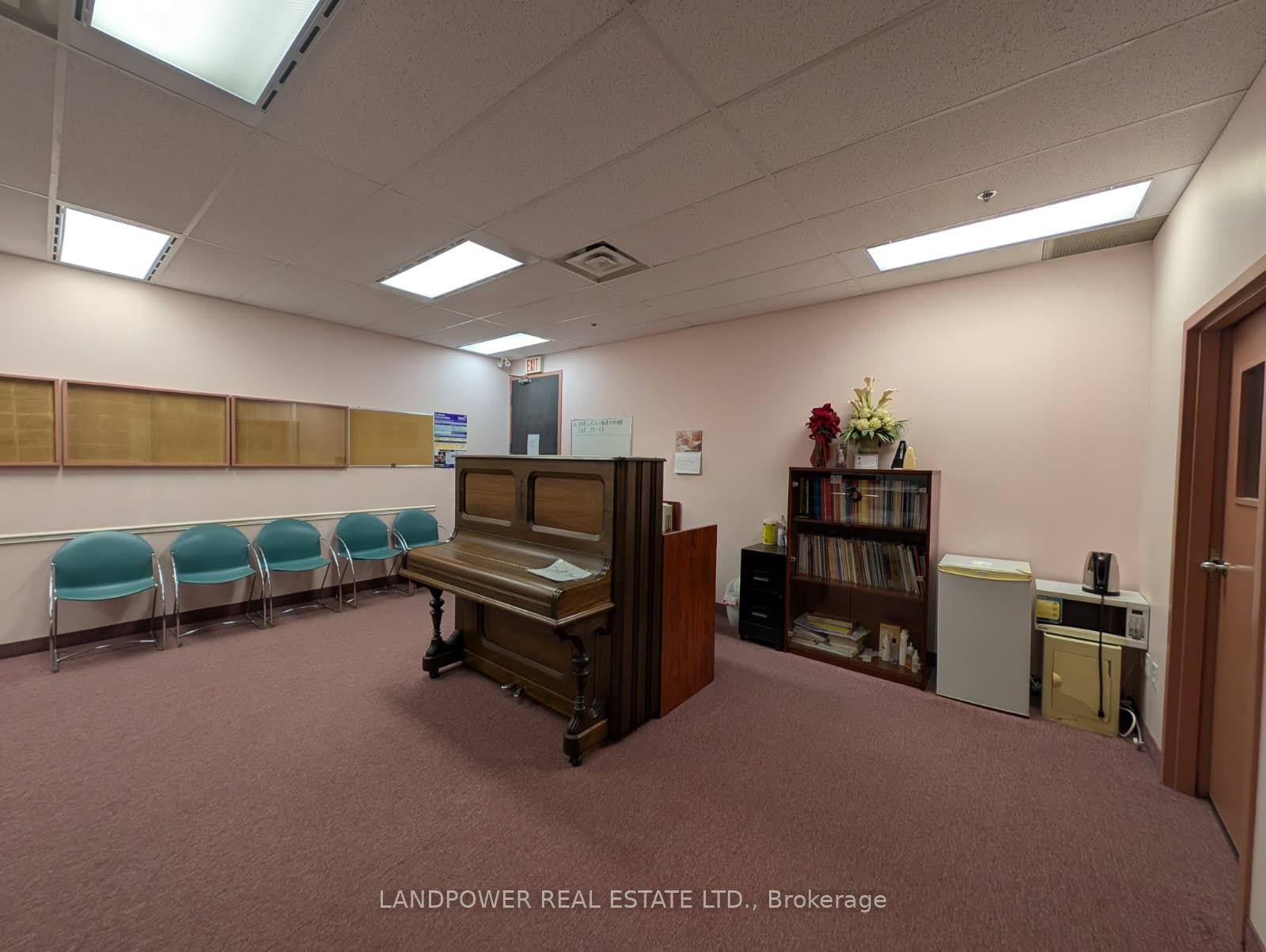 3621 Highway 7 309 Property Photo 11