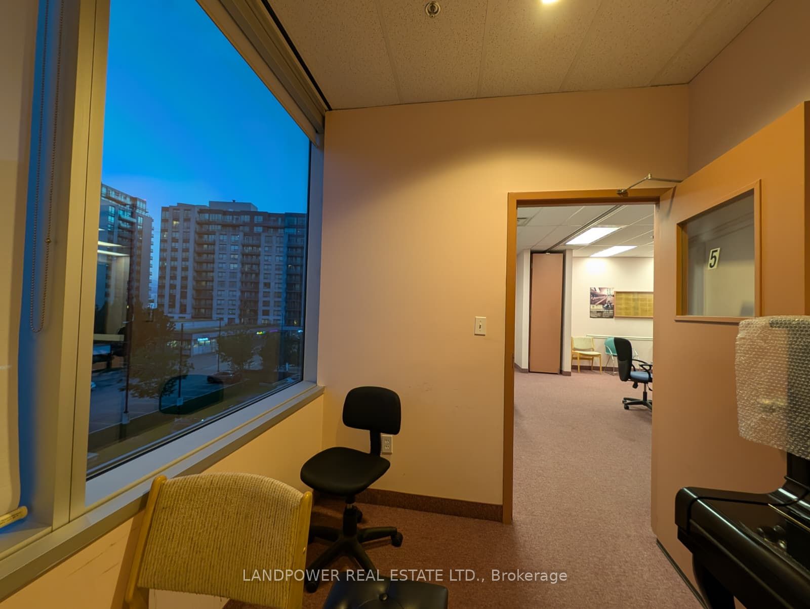3621 Highway 7 Avenue E 309 Property Photo 5