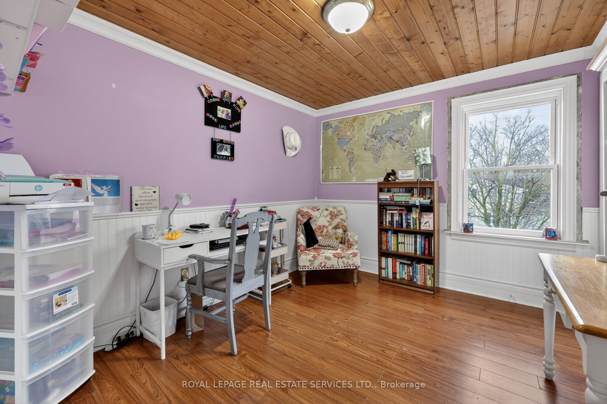 71 Centre Street S Property Photo 21