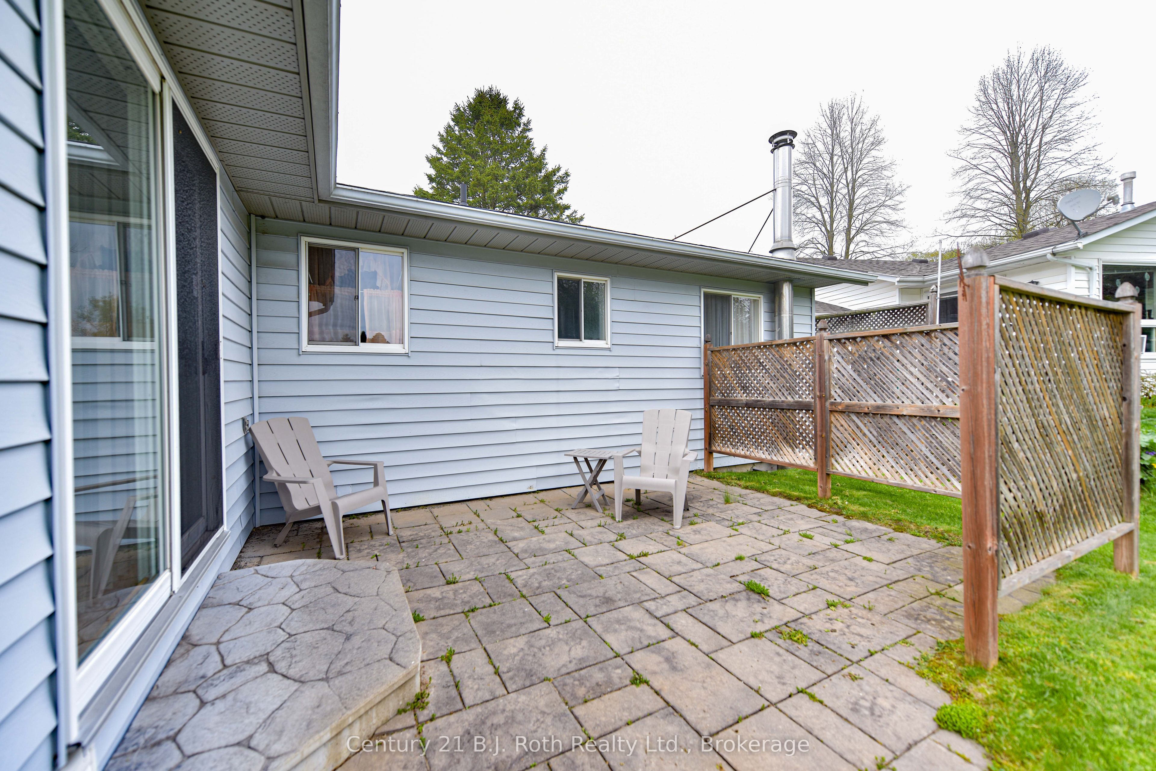 56 Tecumseth Pines Drive Property Photo 7