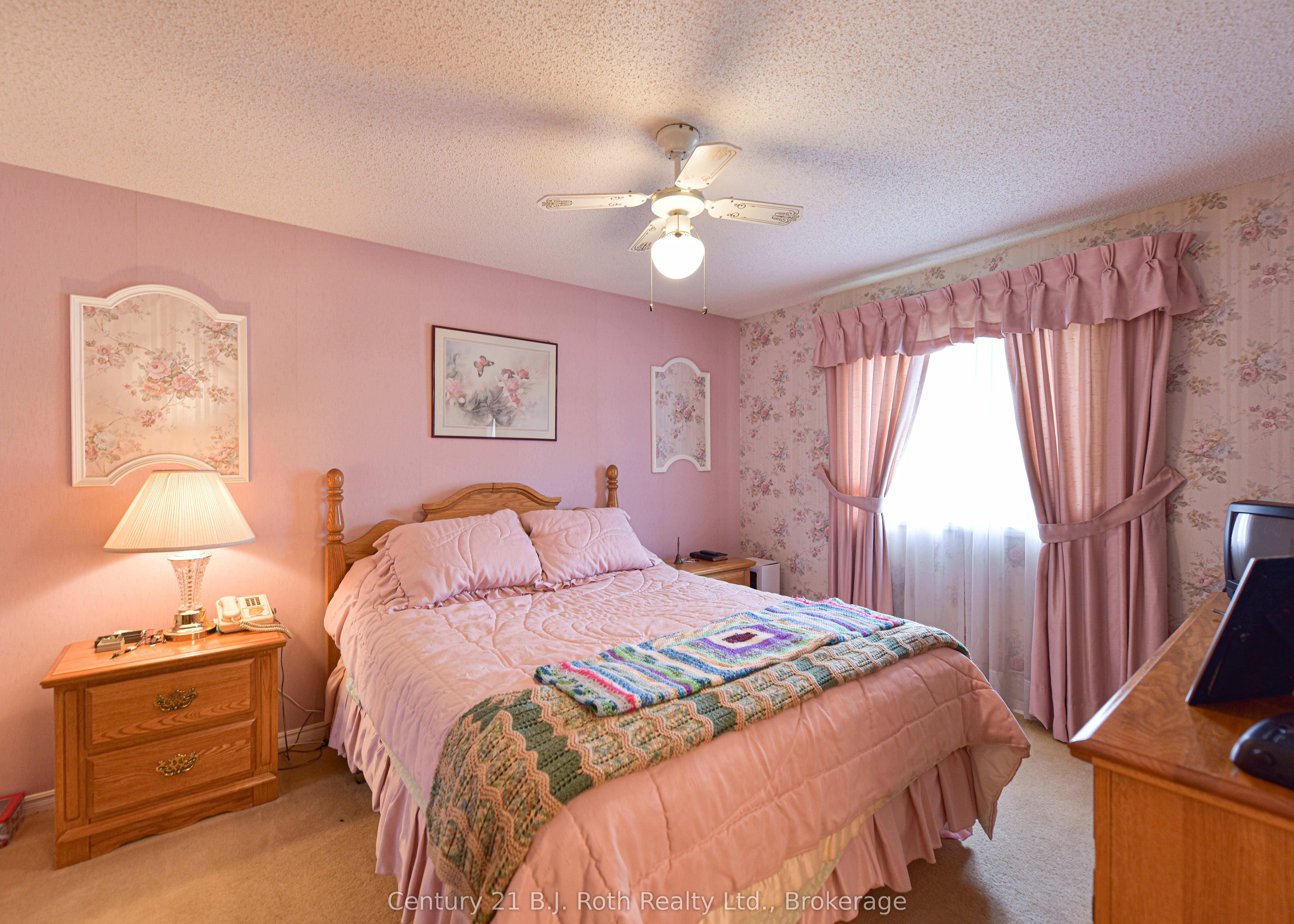 56 Tecumseth Pines Drive Property Photo 15