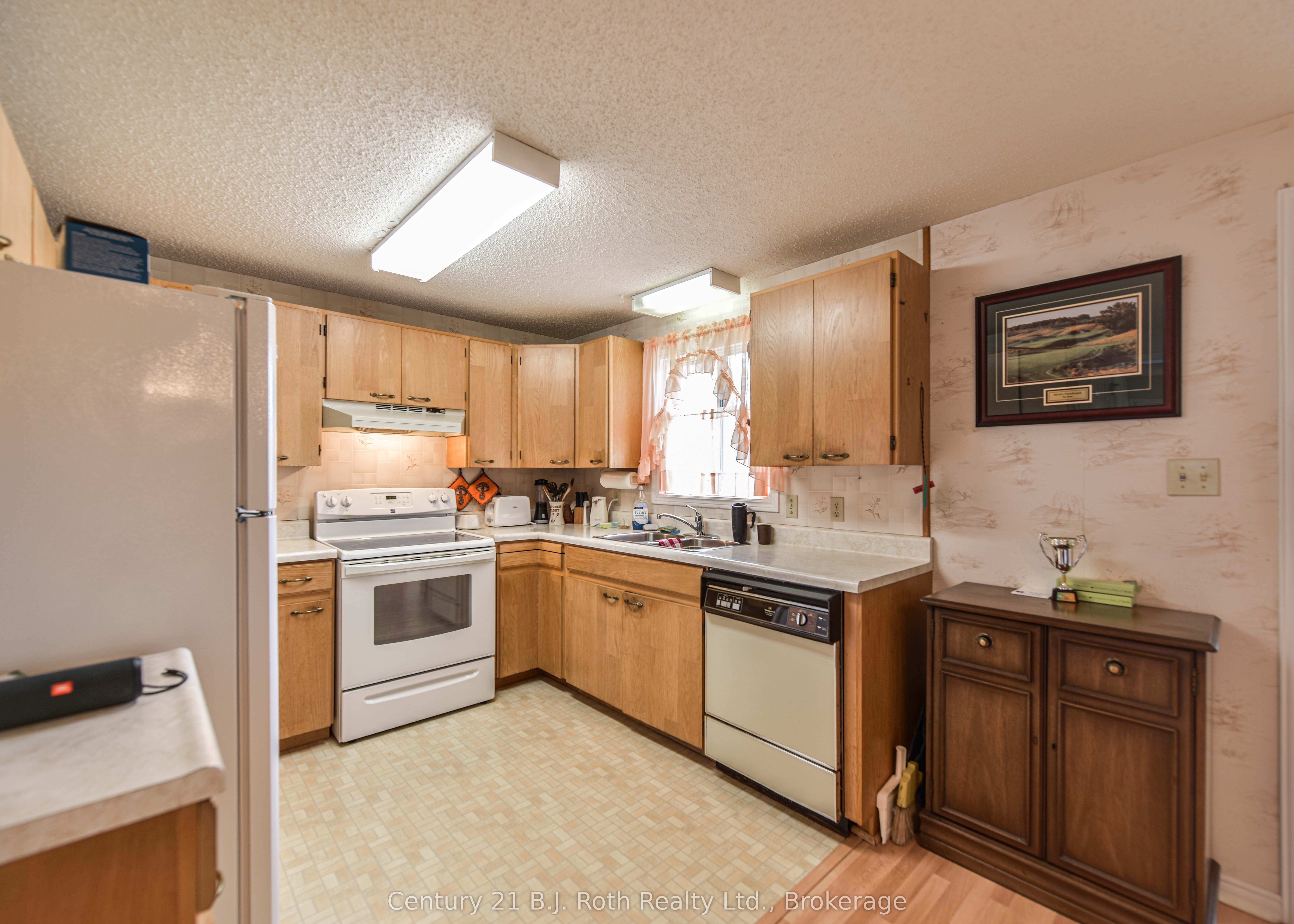 56 Tecumseth Pines Drive Property Photo 22