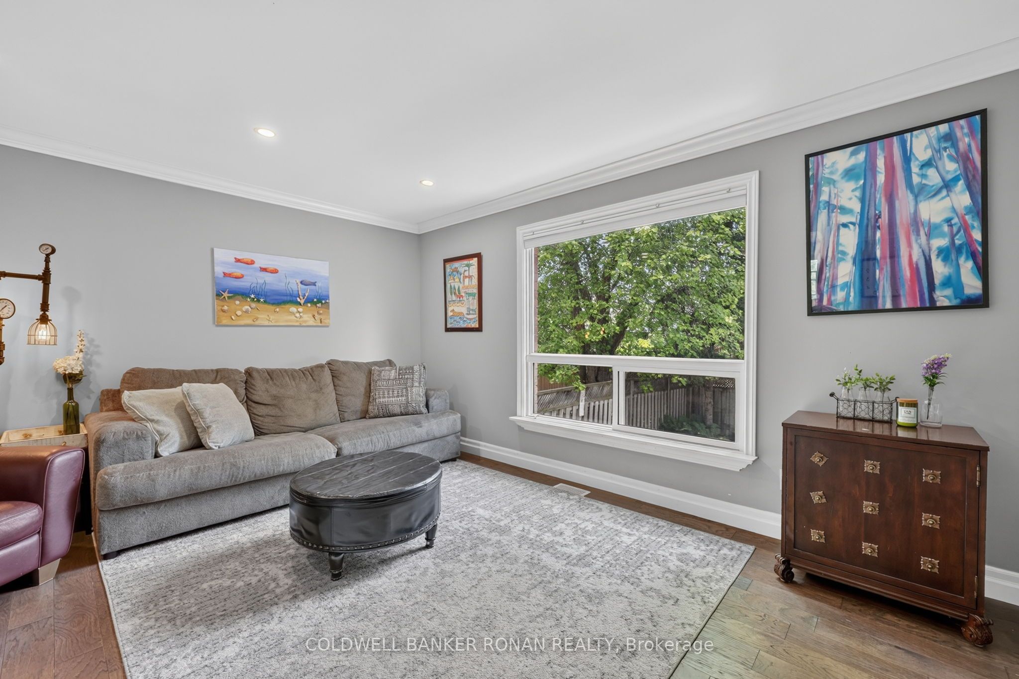 92 Daniele Avenue N Property Photo 17