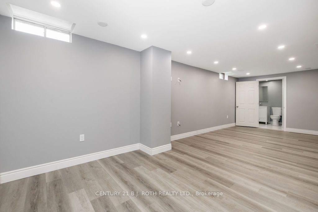 4 Michael Street Property Photo 26