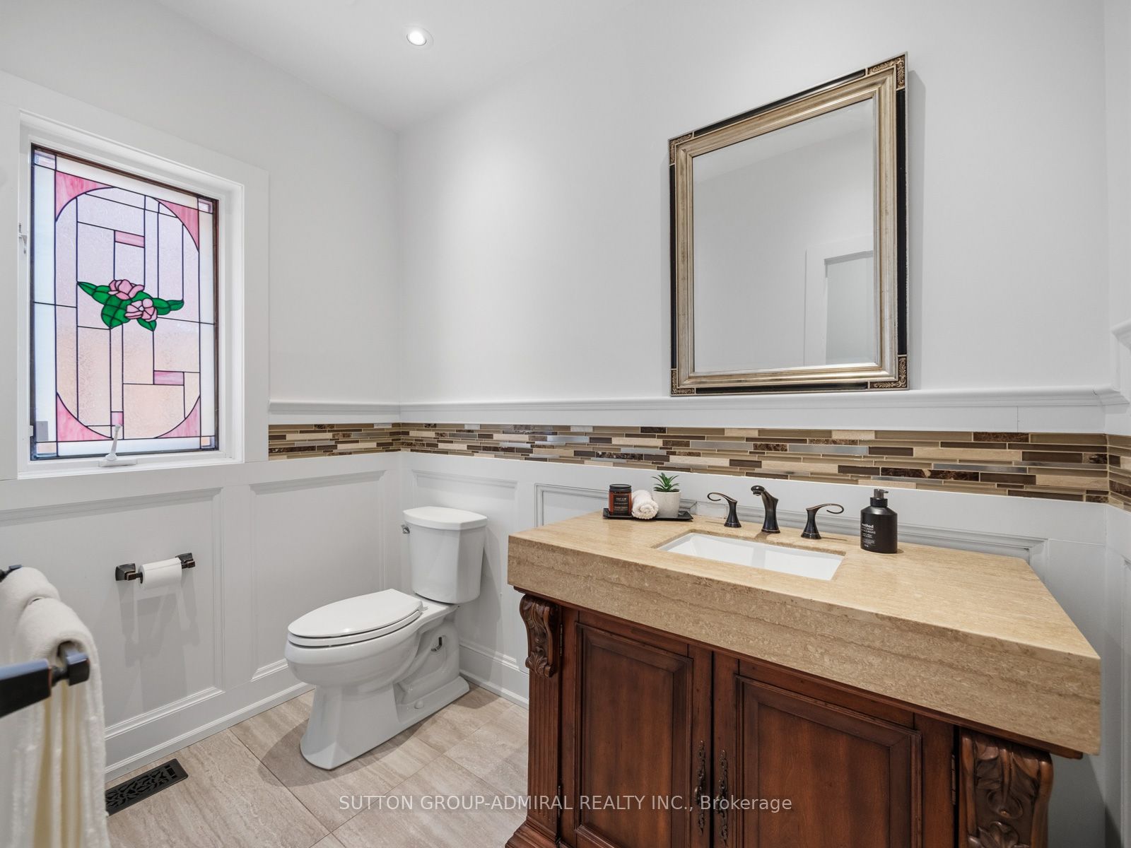 6 Colton Crescent S Property Photo 20