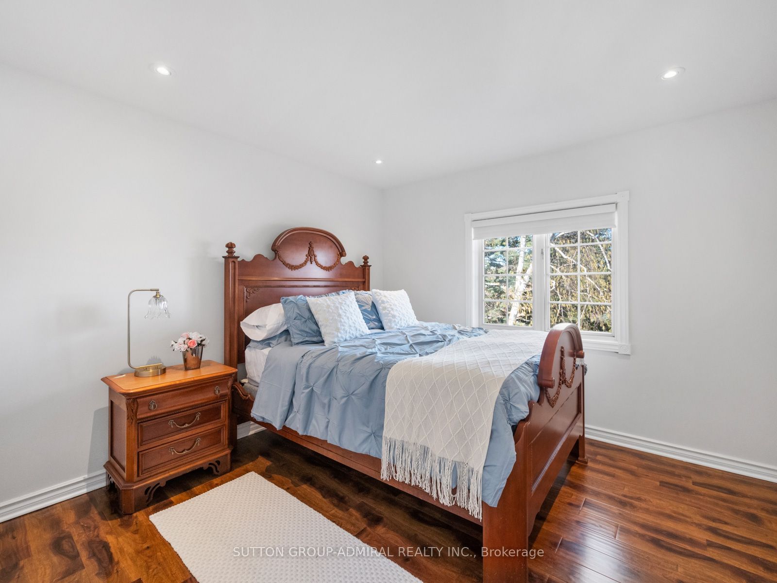 6 Colton Crescent S Property Photo 29