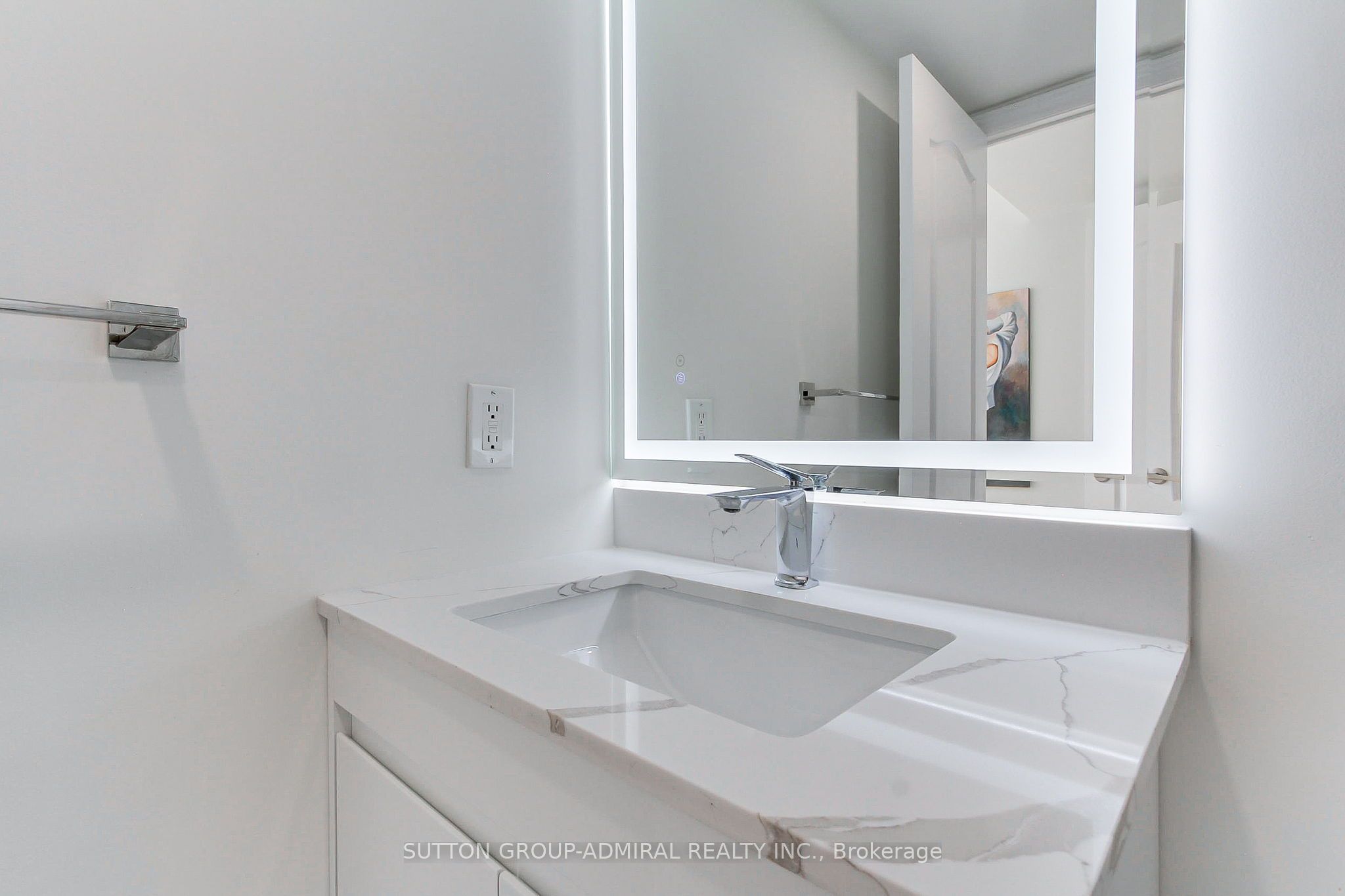 50 Disera Drive 905 Property Photo 29