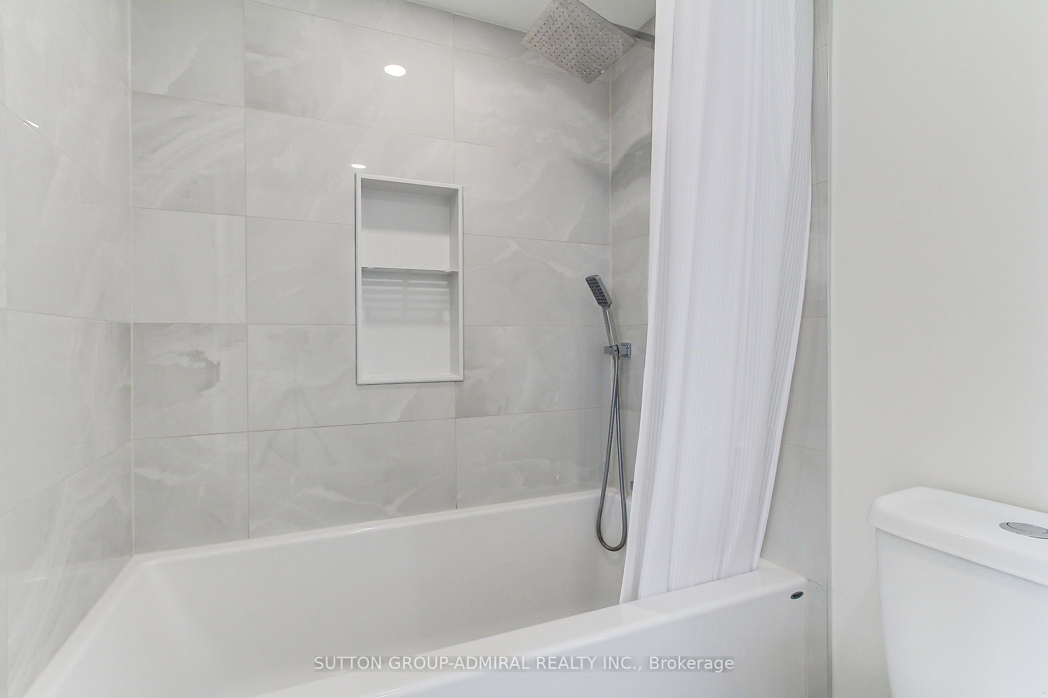 50 Disera Drive 905 Property Photo 33