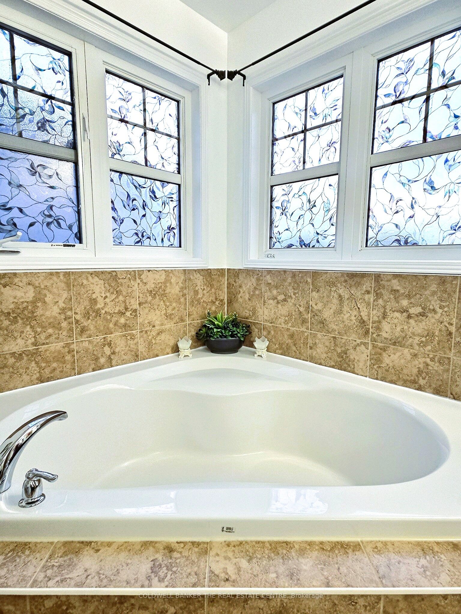 1 Rutherford Road Property Photo 13