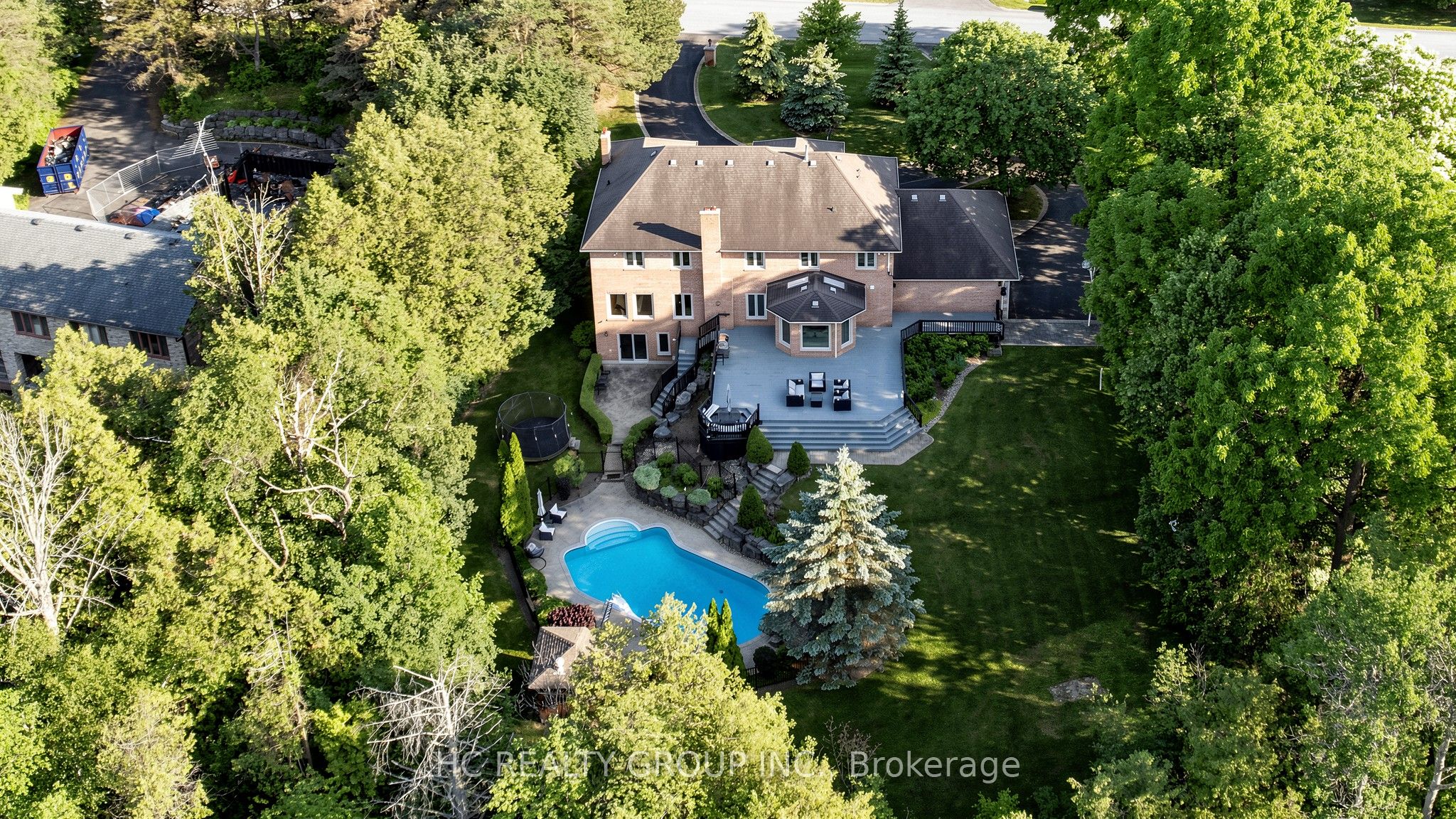 61 Sherrick Drive Property Photo 2