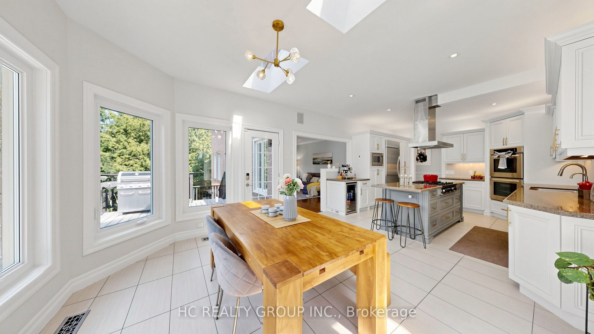 61 Sherrick Drive Property Photo 8