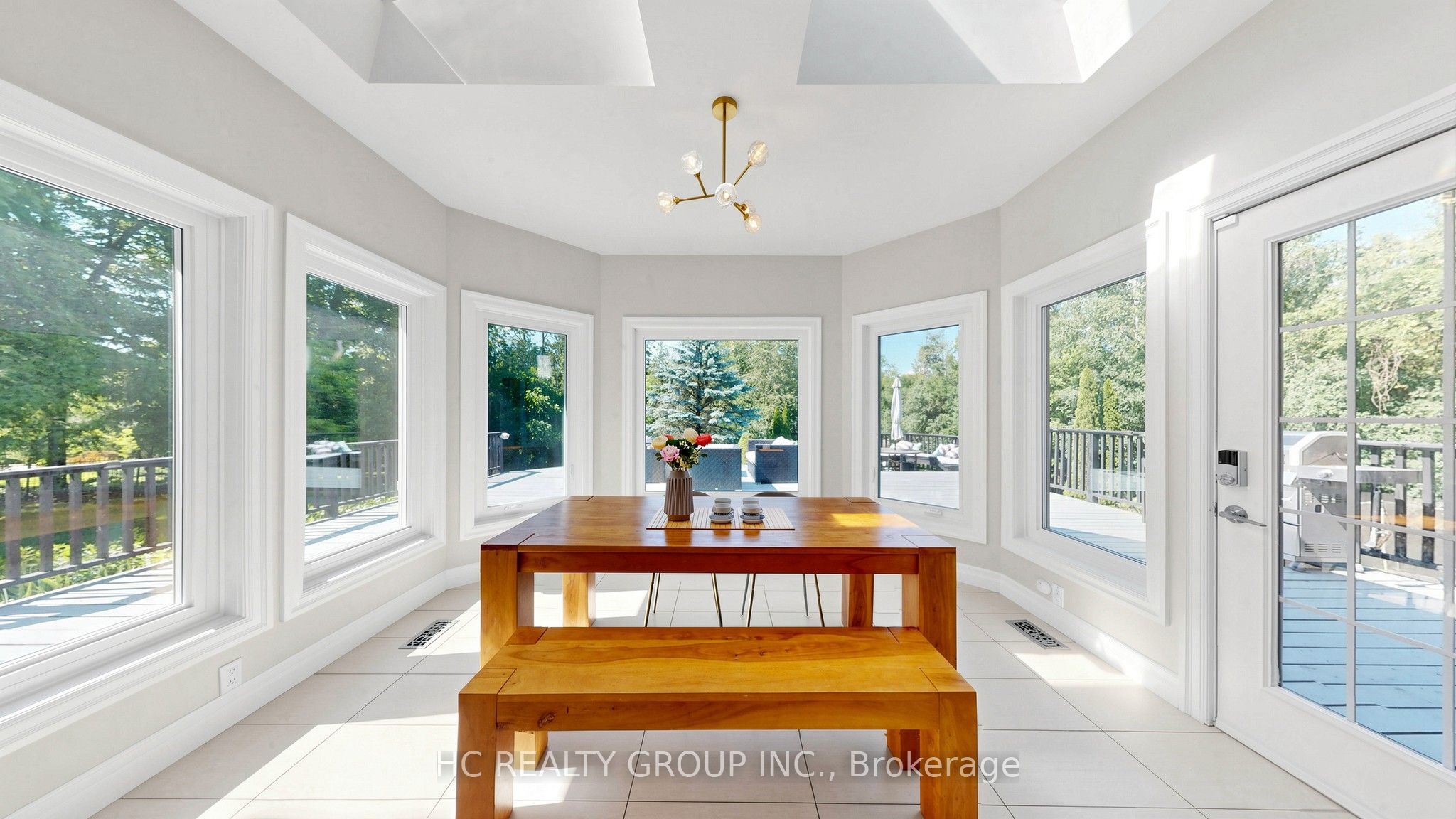61 Sherrick Drive Property Photo 9
