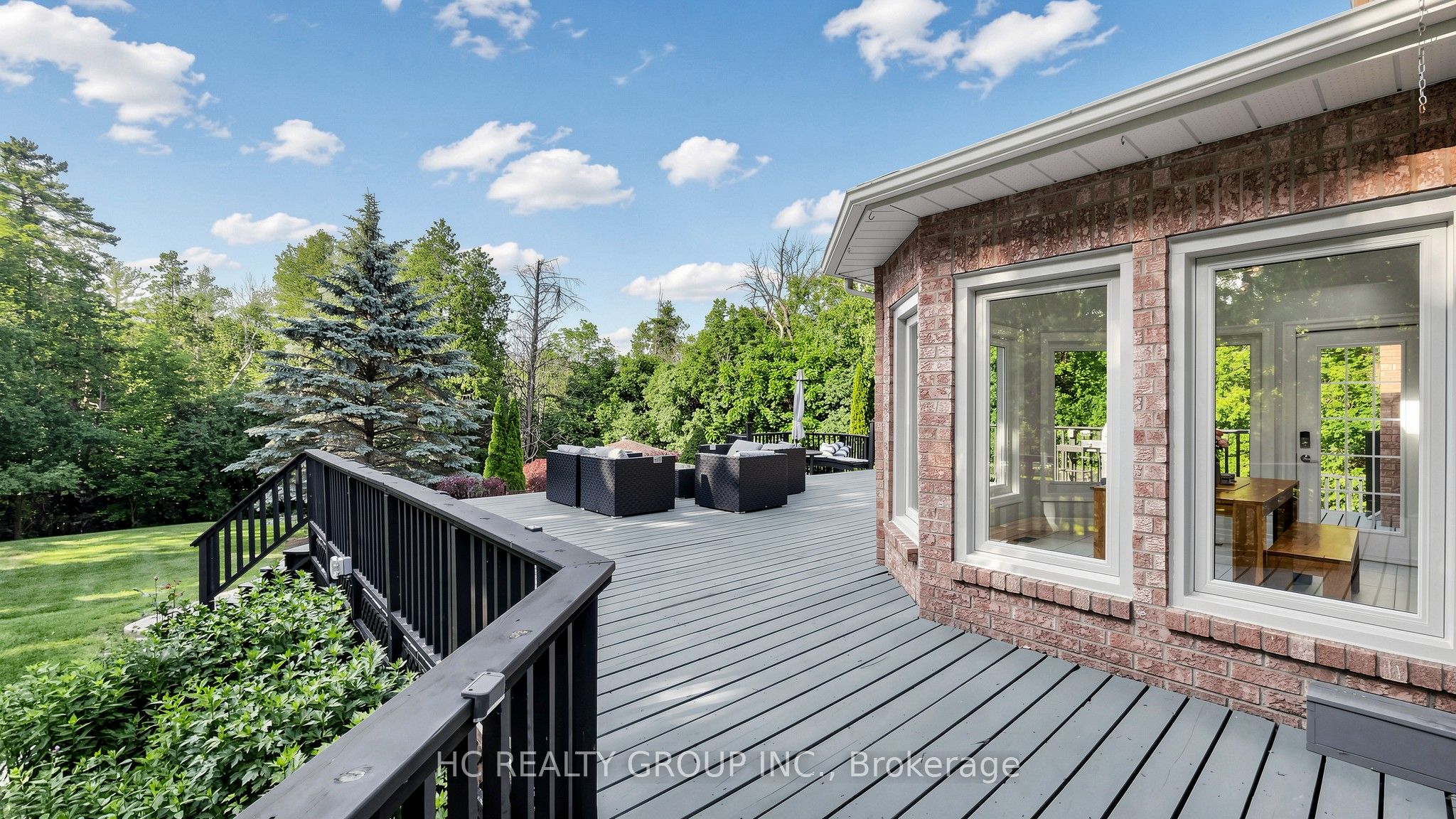 61 Sherrick Drive Property Photo 41