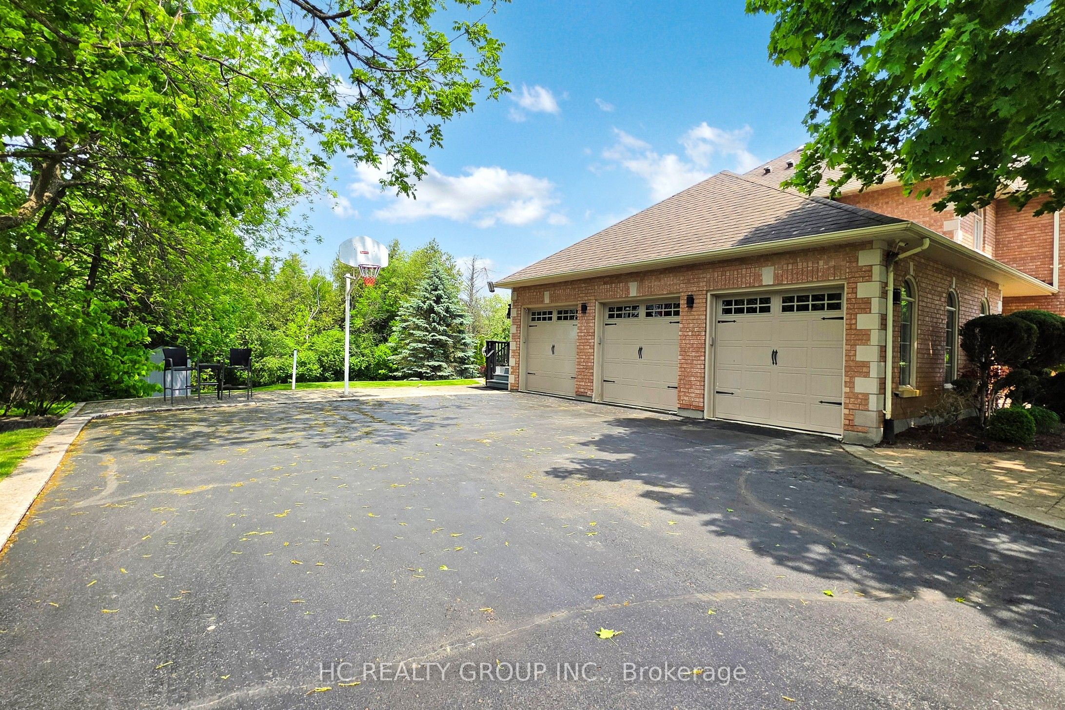 61 Sherrick Drive Property Photo 42