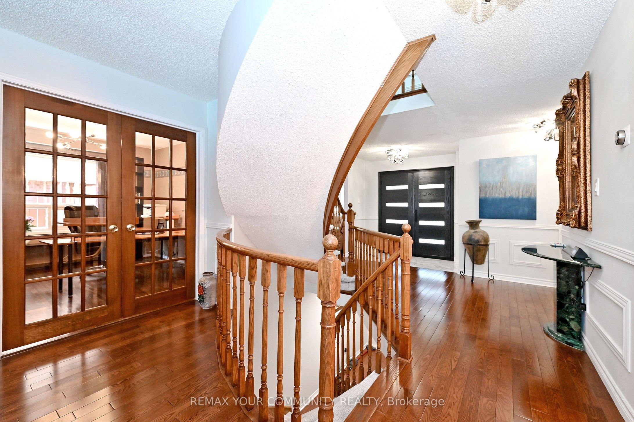 48 Haskell Crescent Property Photo 5