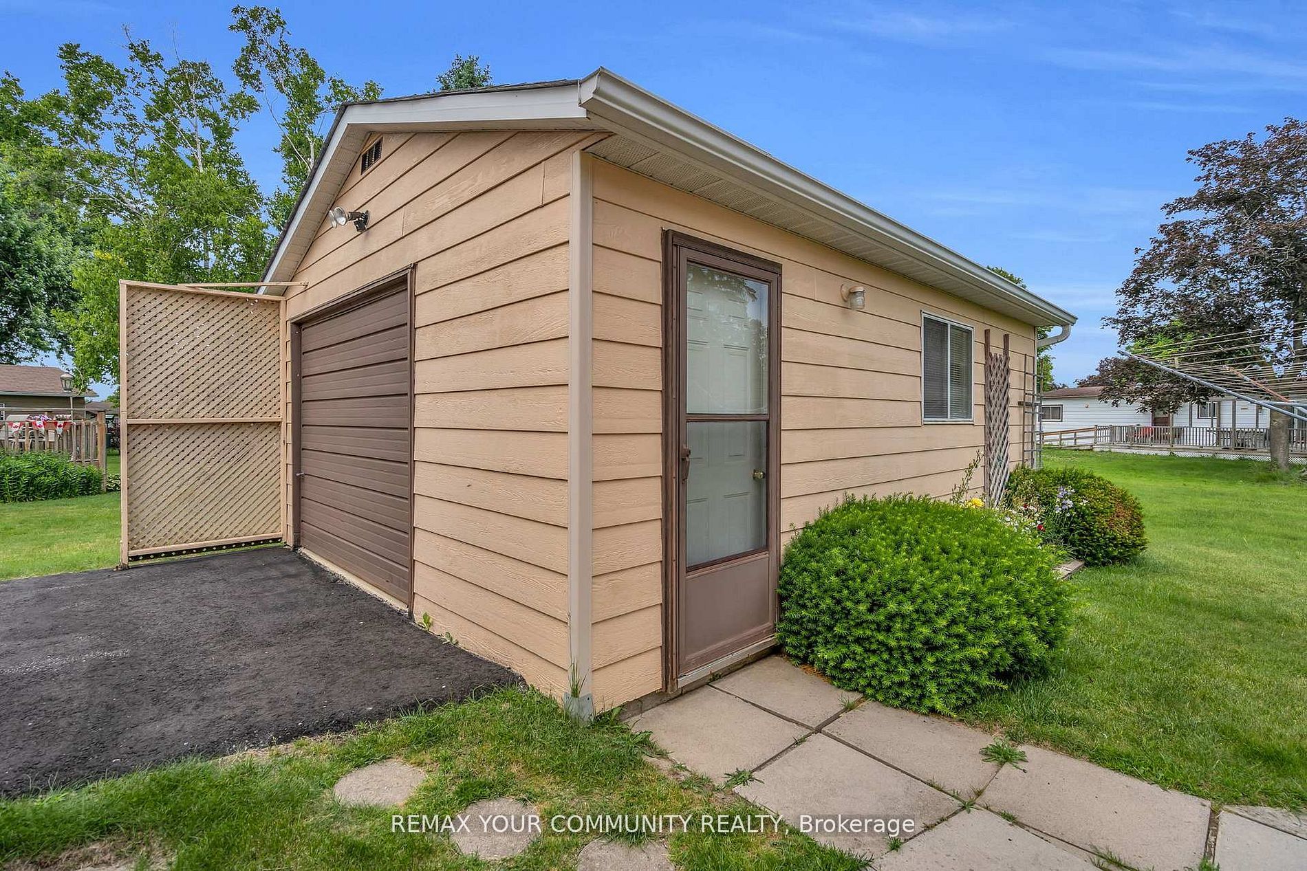 22 Emery Court Property Photo 6