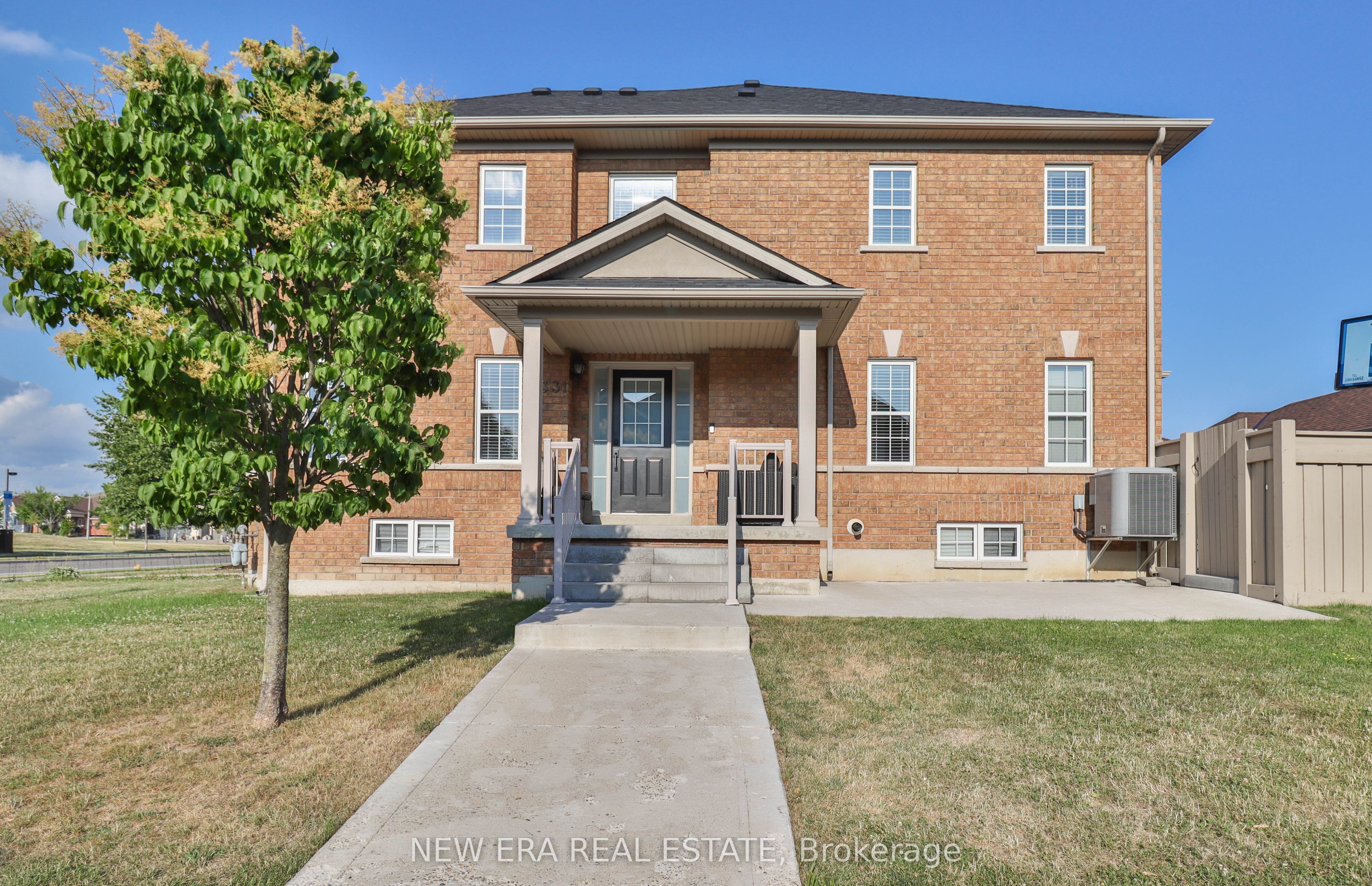 331 Davos Road Property Photo 2