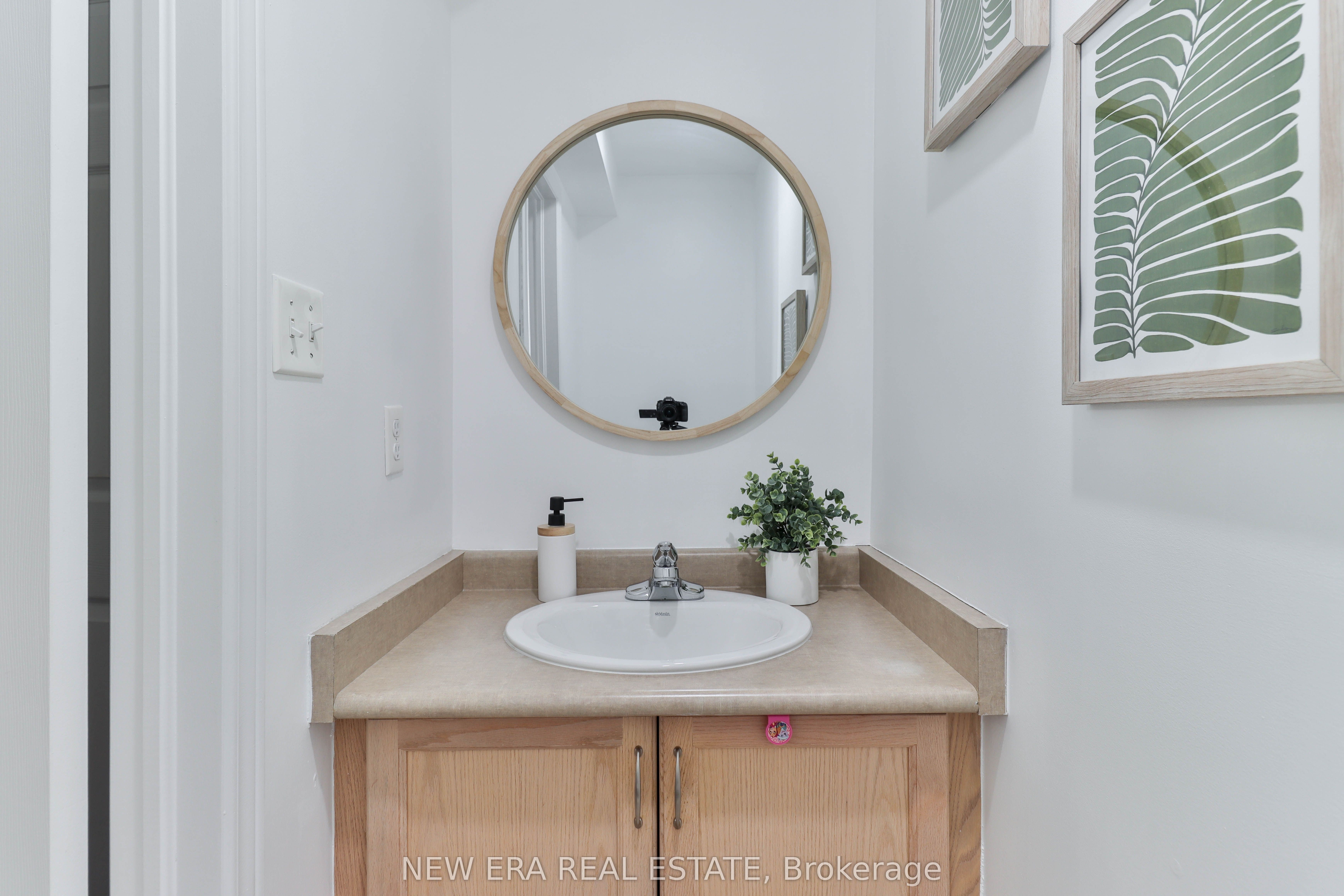 331 Davos Road Property Photo 14