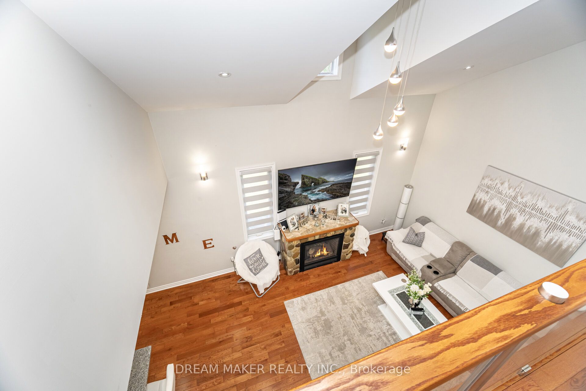 756 Third Avenue Property Photo 26