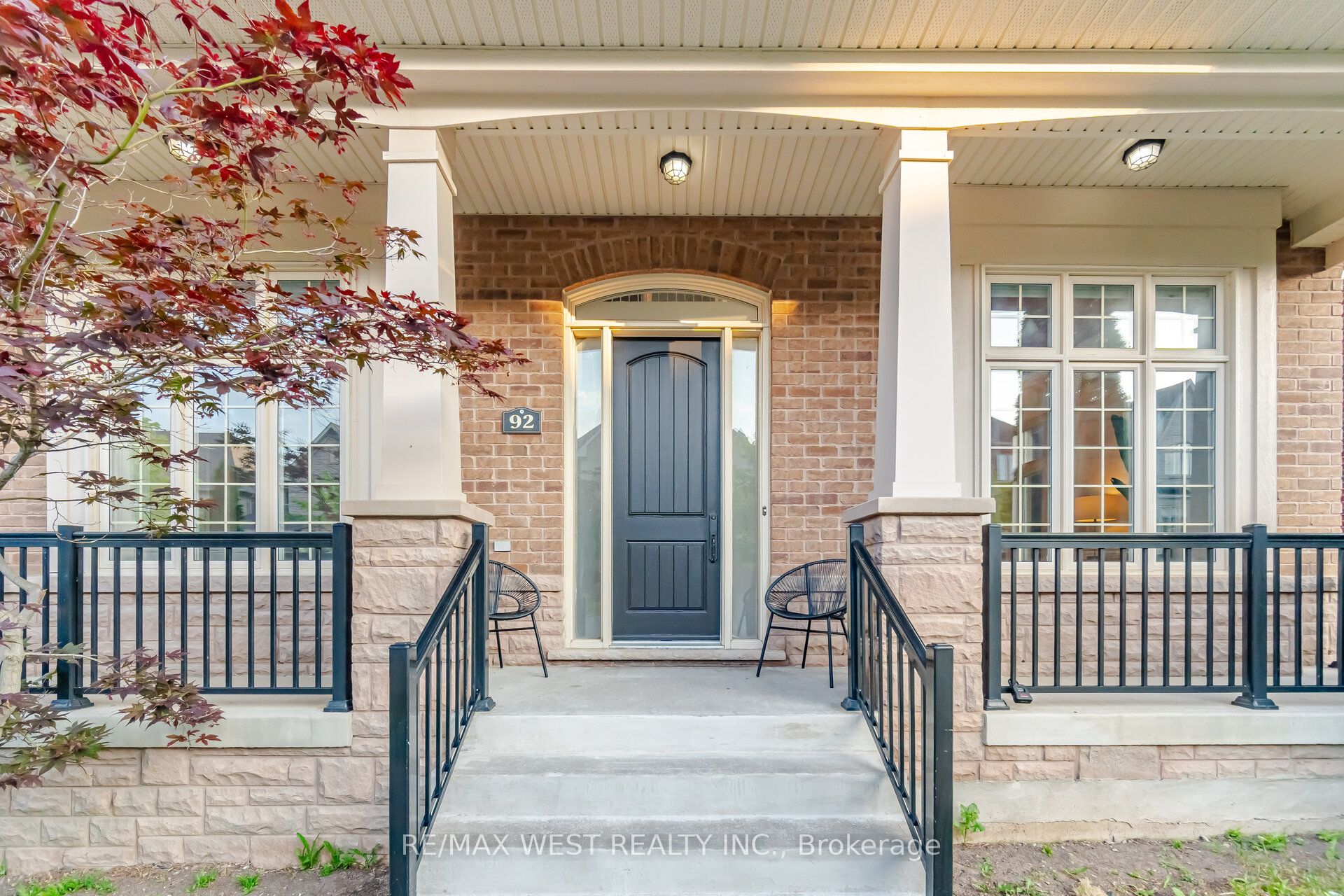 92 Glengordon Crescent Property Photo 9