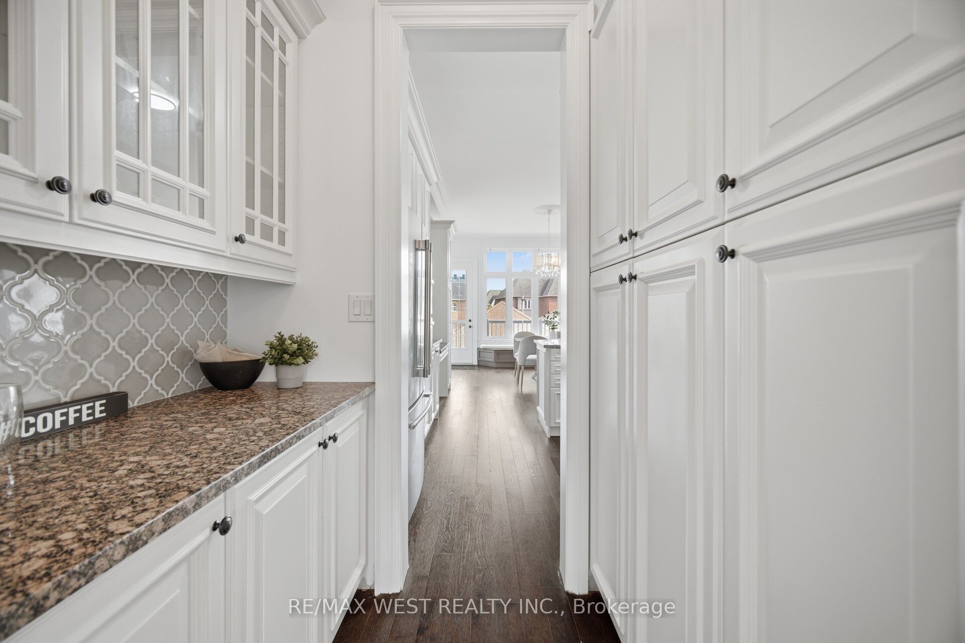 92 Glengordon Crescent Property Photo 26
