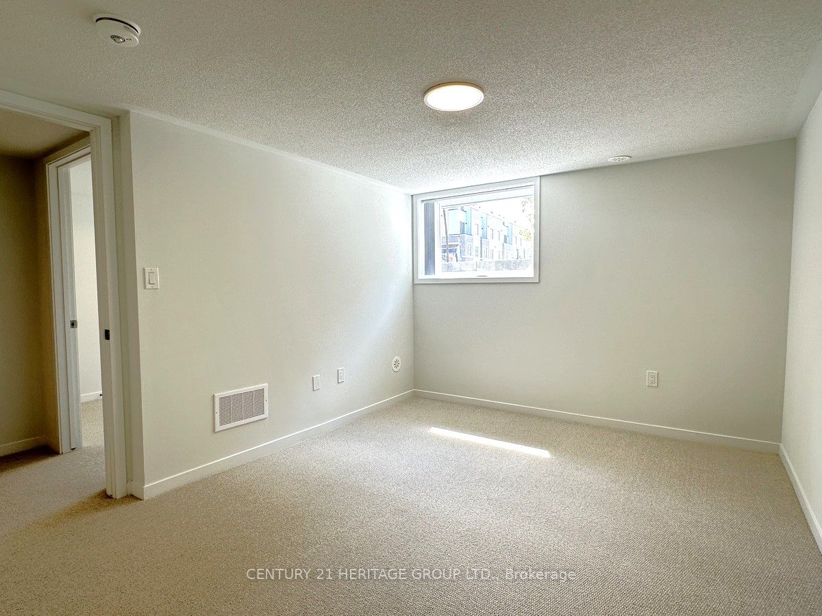 121 Honeycrisp Crescent Th243 Property Photo 18
