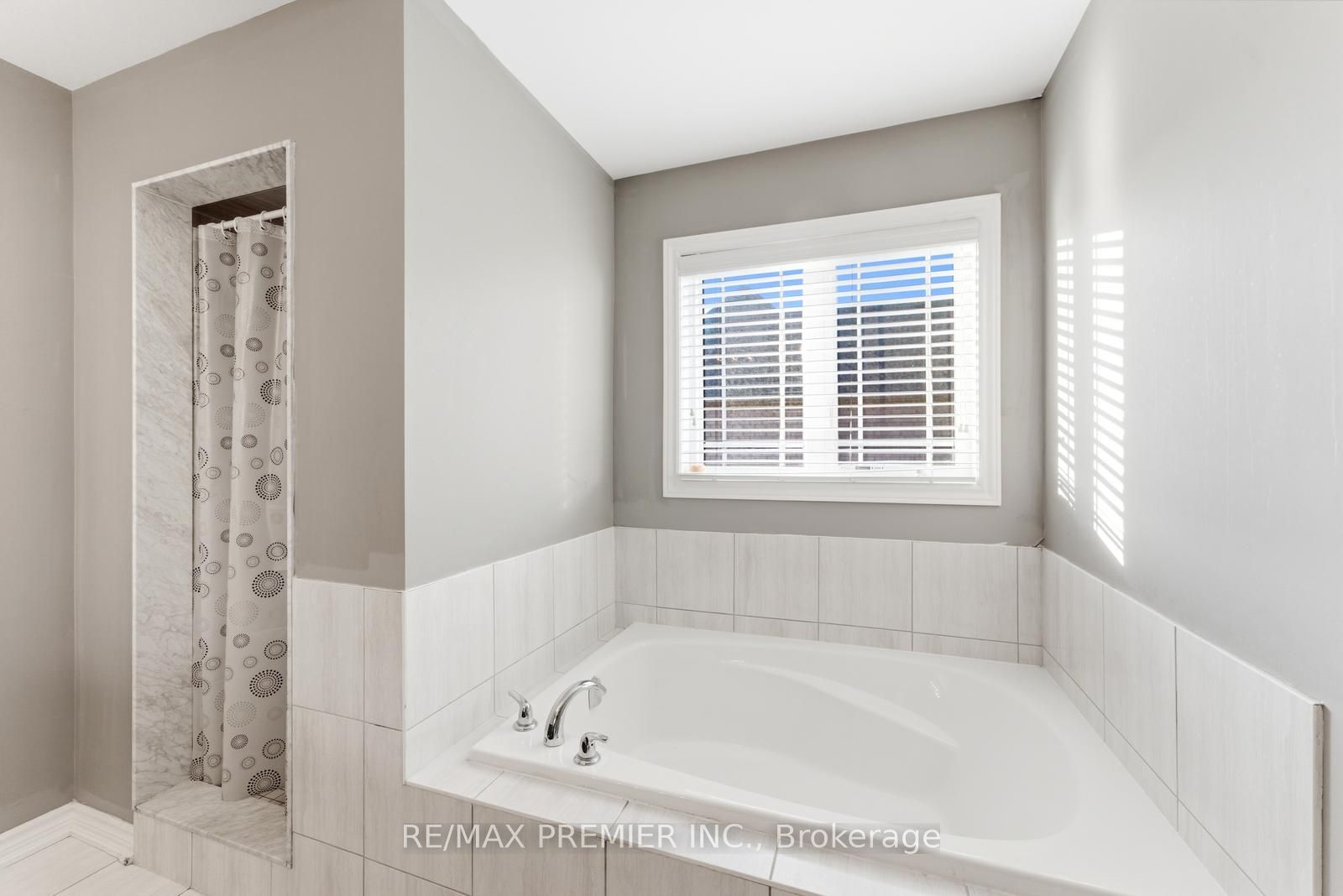 122 Mckenzie Way Property Photo 29