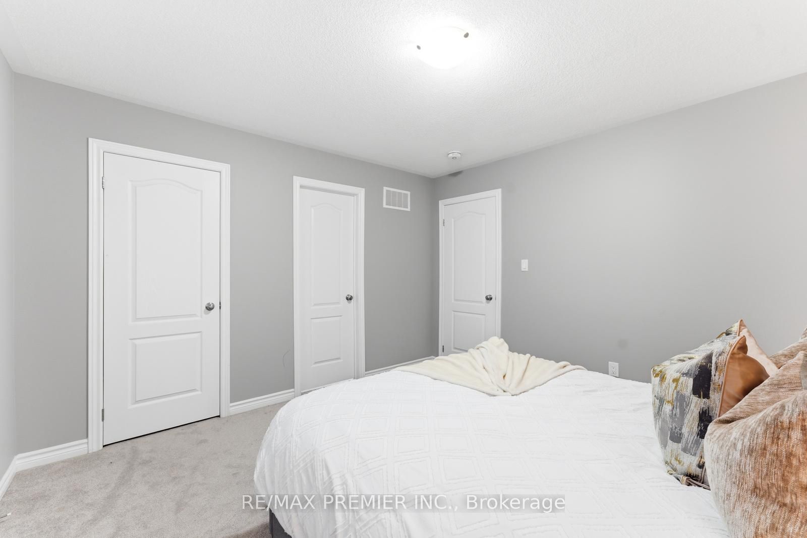 122 Mckenzie Way Property Photo 34