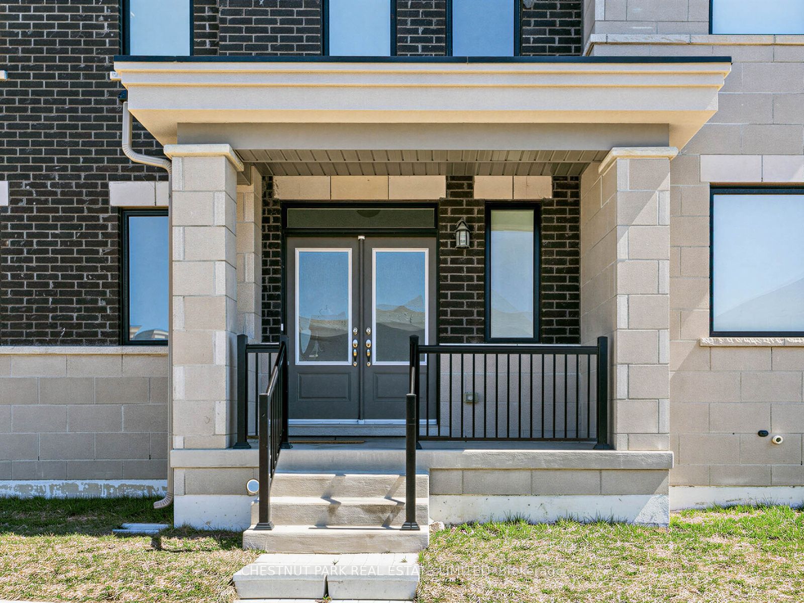 41 Robert Eaton Avenue Property Photo 2