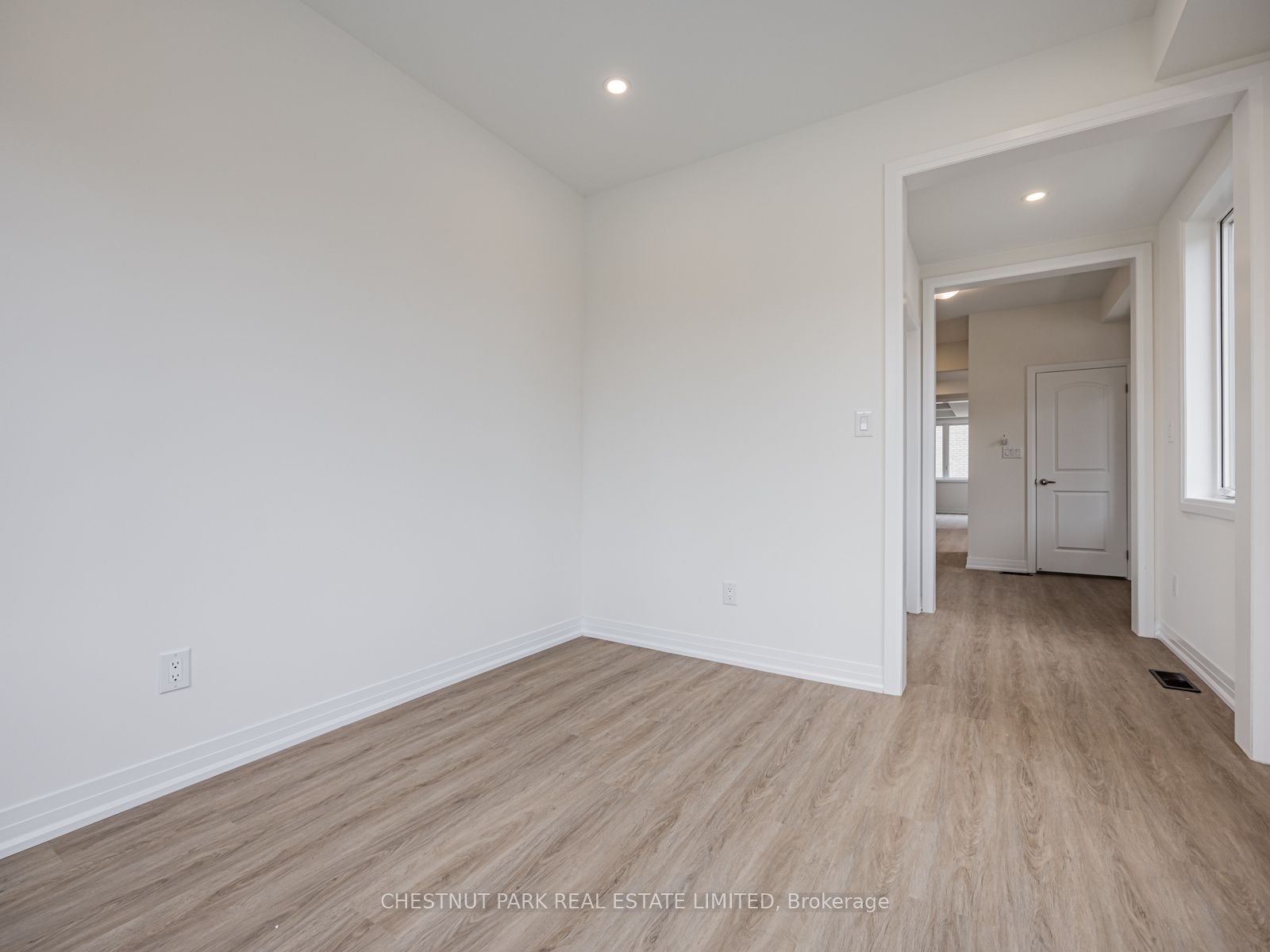 41 Robert Eaton Avenue Property Photo 6