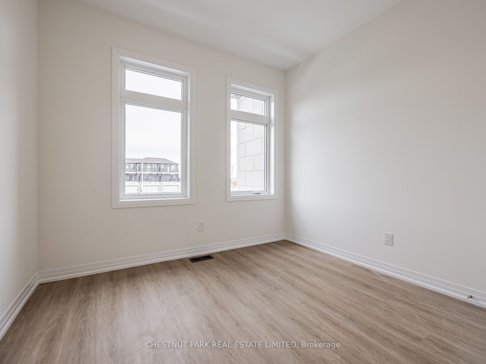 41 Robert Eaton Avenue Property Photo 28