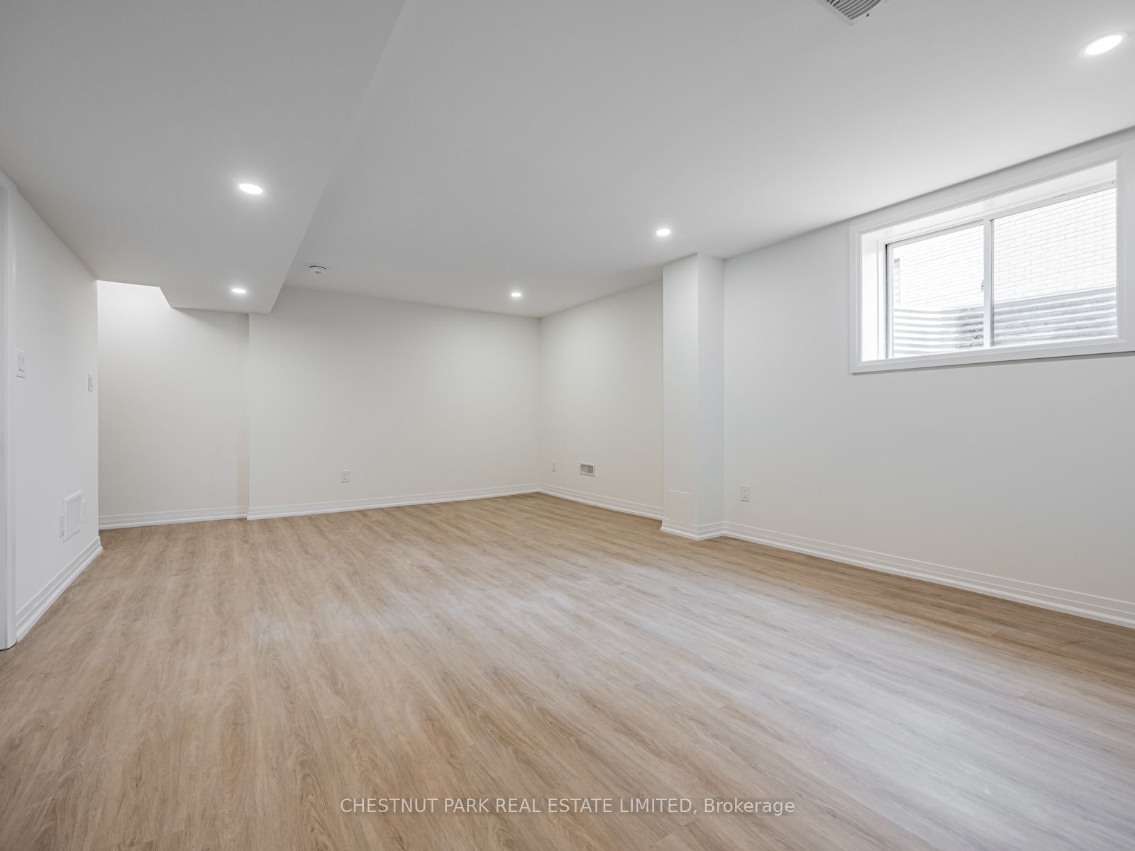 41 Robert Eaton Avenue Property Photo 33