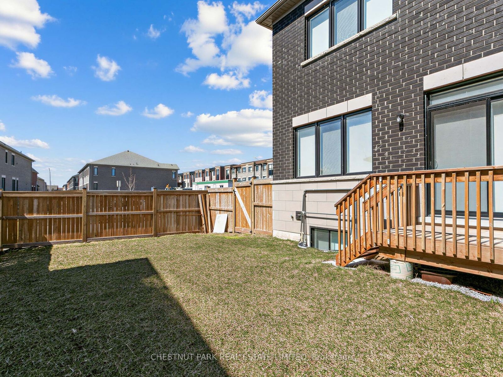 41 Robert Eaton Avenue Property Photo 38