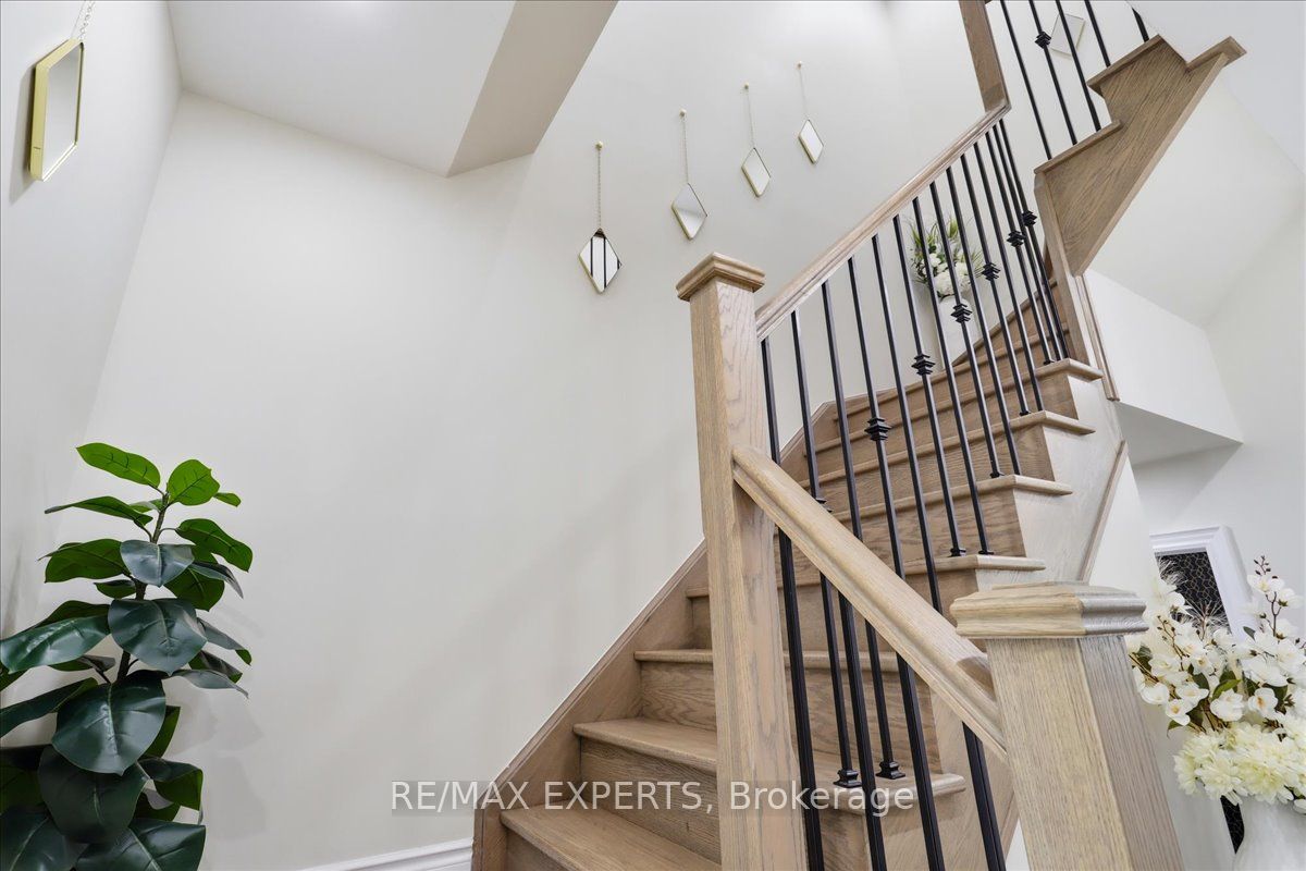 68 Lorne Thomas Place Property Photo 22