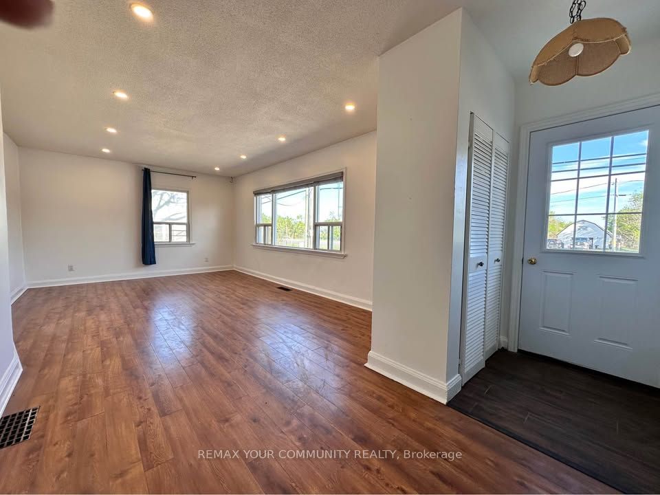 28664 Highway 48 A Property Photo 2