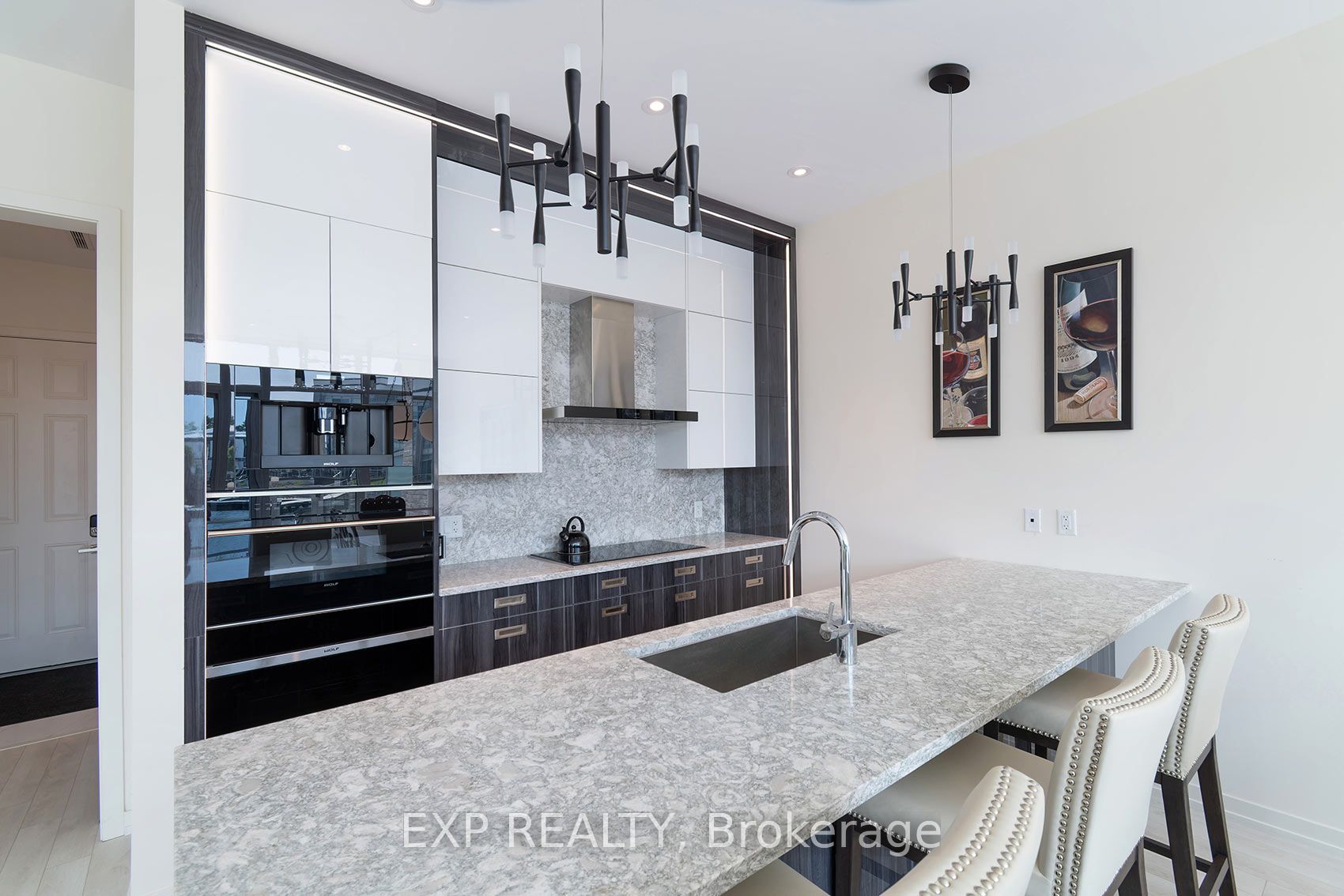 3692 Ferretti Court Property Photo 6
