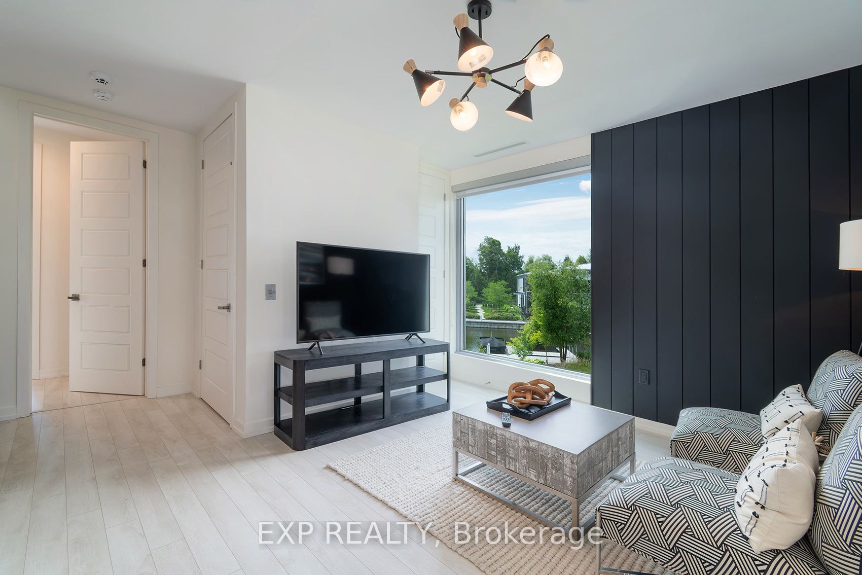 3692 Ferretti Court Property Photo 22