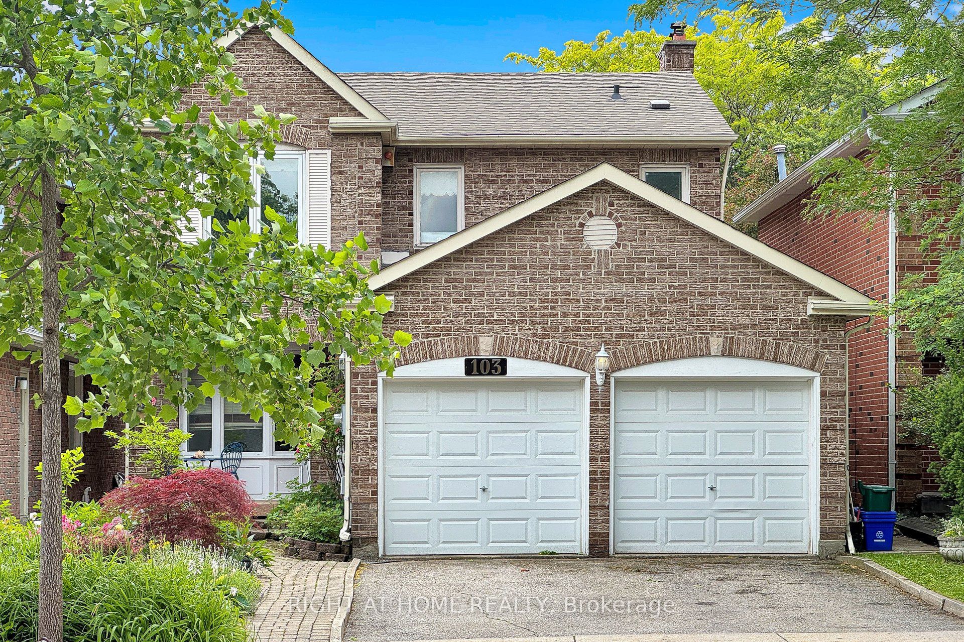 103 Heatherton Way Property Photo 2