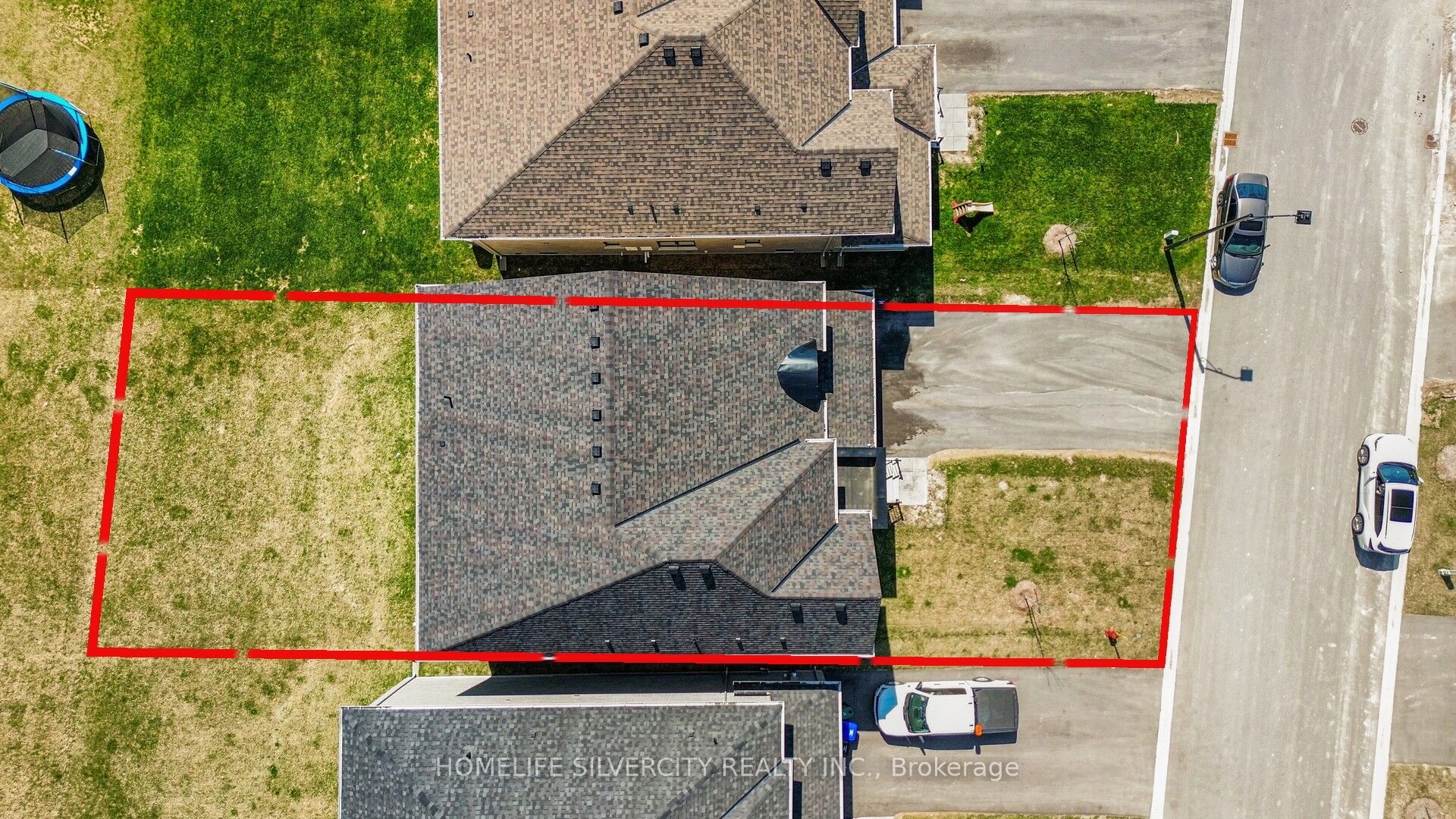 4 Sandhill Crescent Property Photo 5