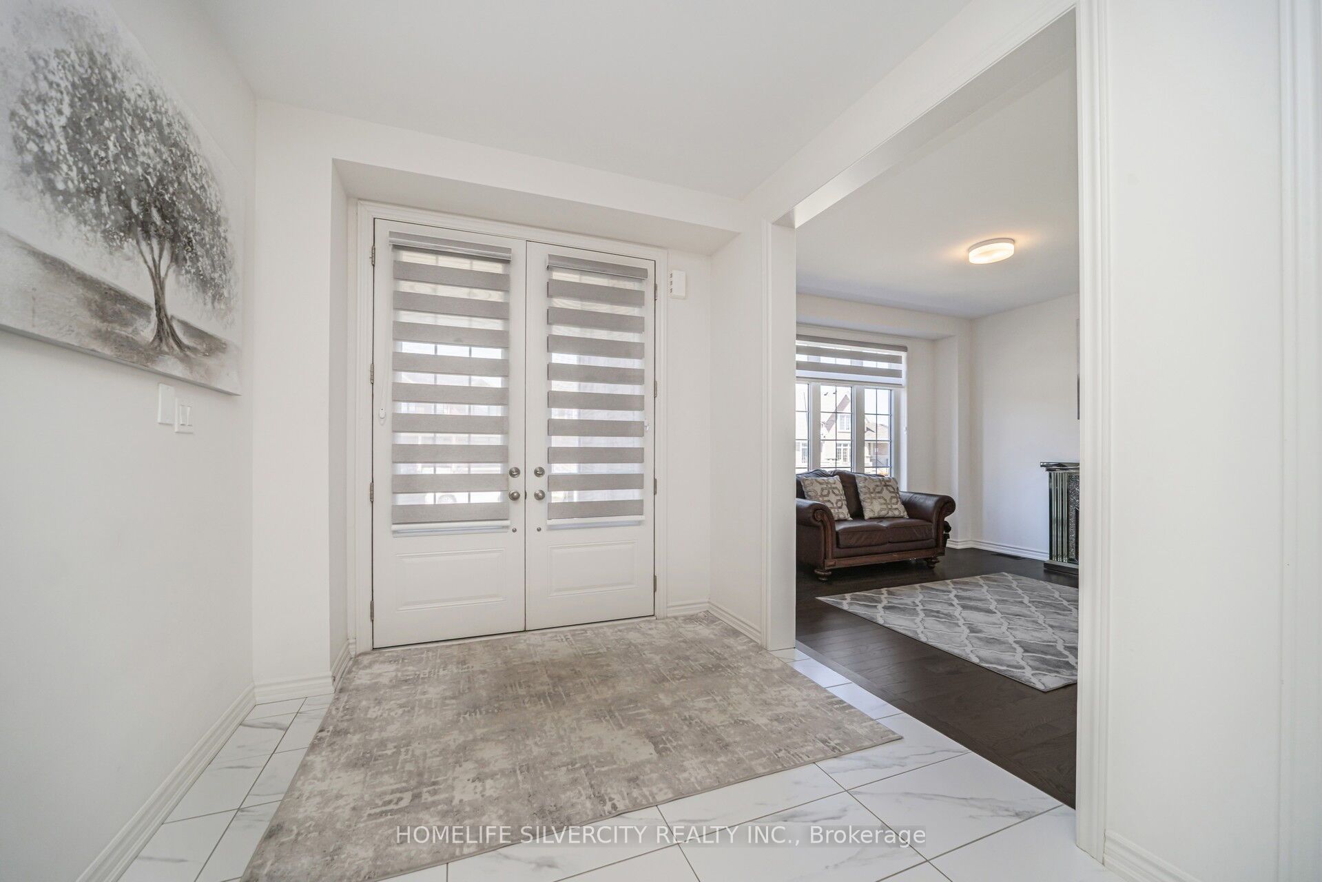 4 Sandhill Crescent Property Photo 9