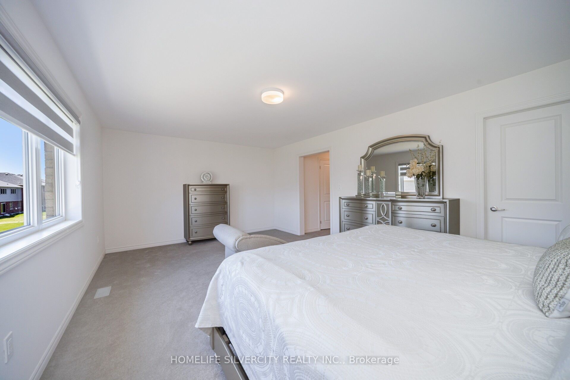 4 Sandhill Crescent Property Photo 31