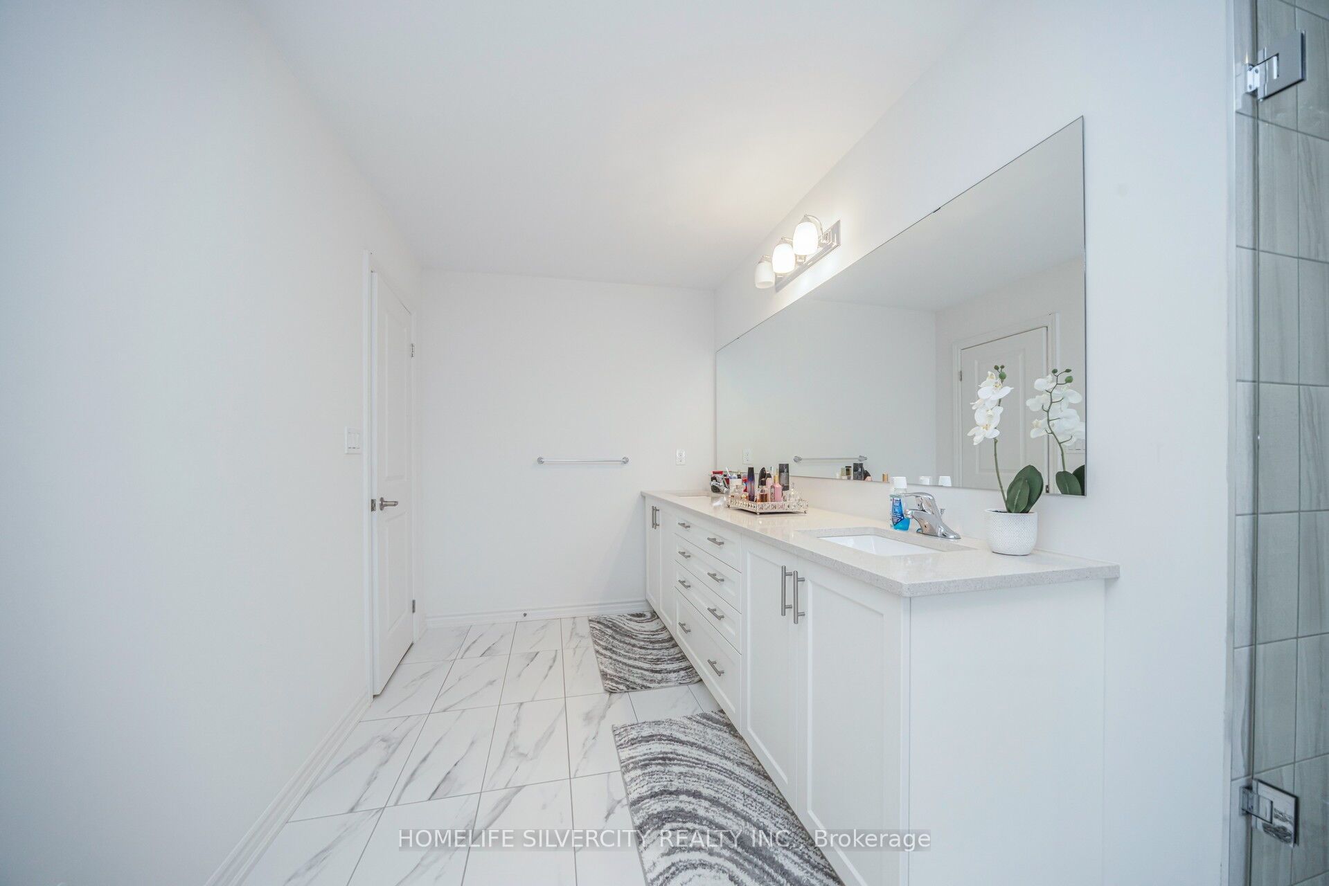 4 Sandhill Crescent Property Photo 34