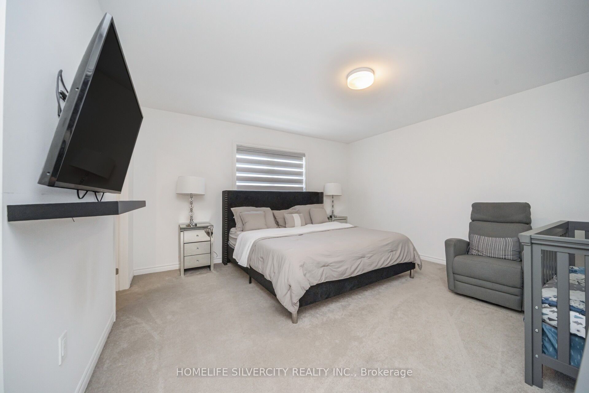 4 Sandhill Crescent Property Photo 35