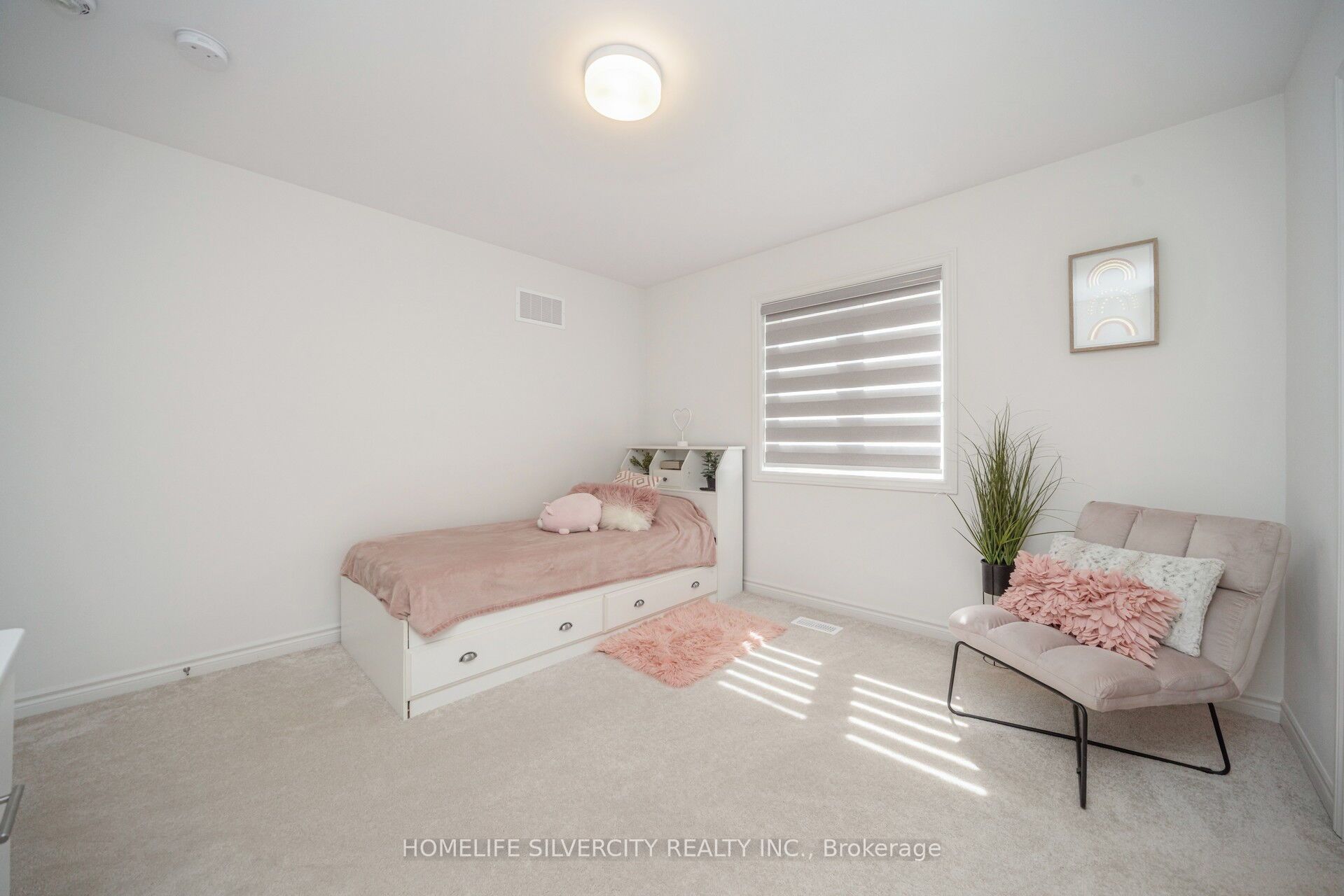 4 Sandhill Crescent Property Photo 39