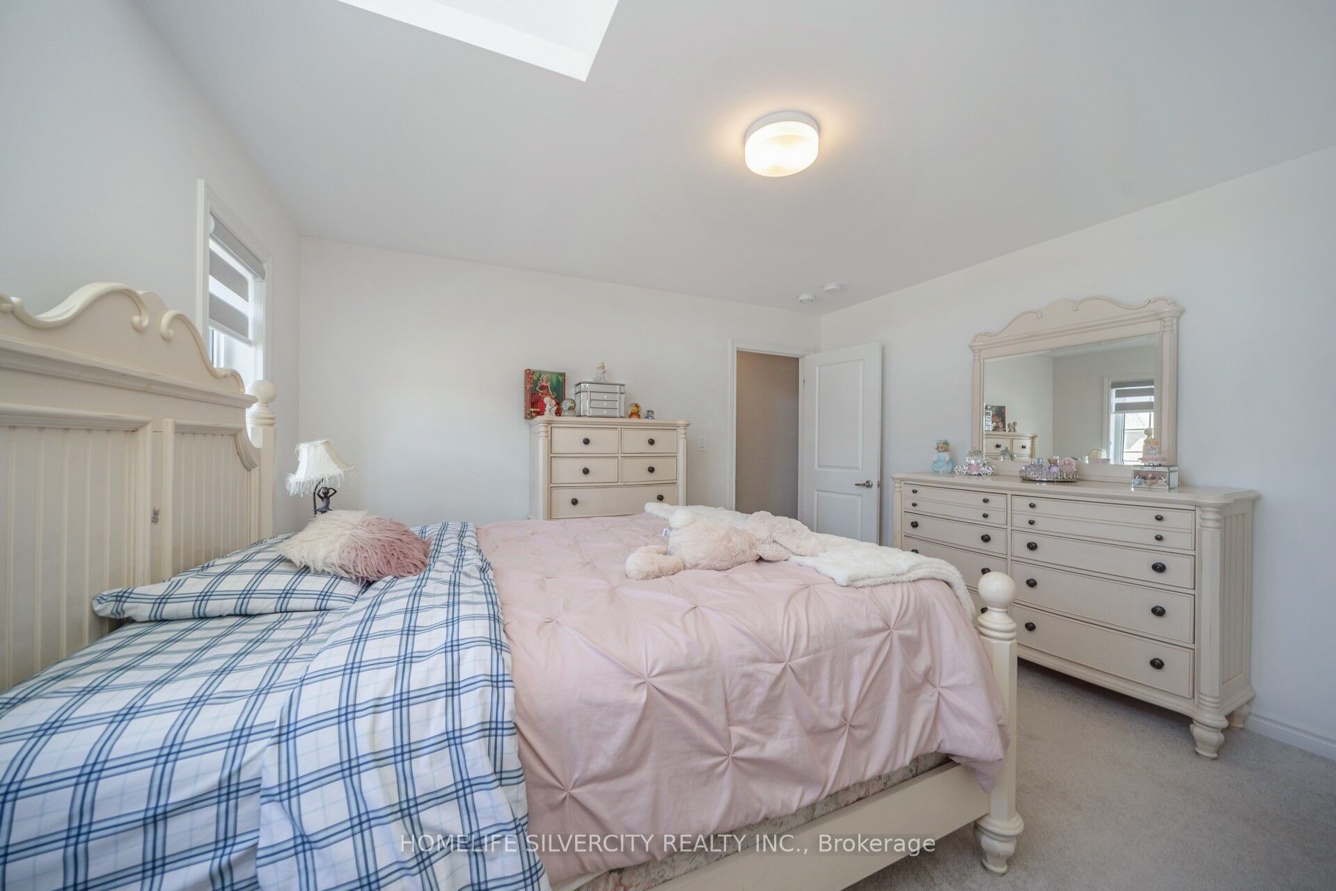4 Sandhill Crescent Property Photo 43
