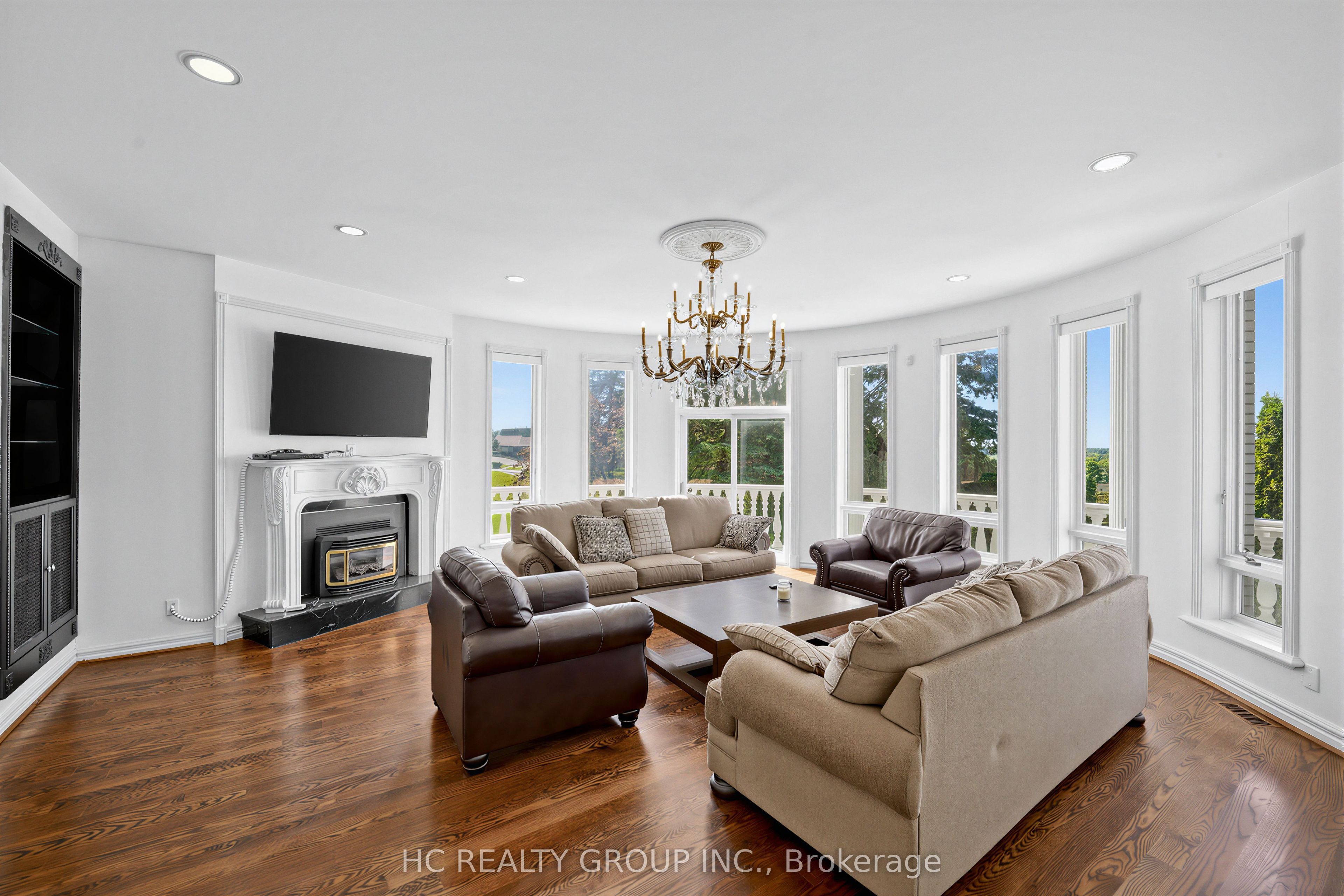 52 Nobleton Lakes Drive Property Photo 10