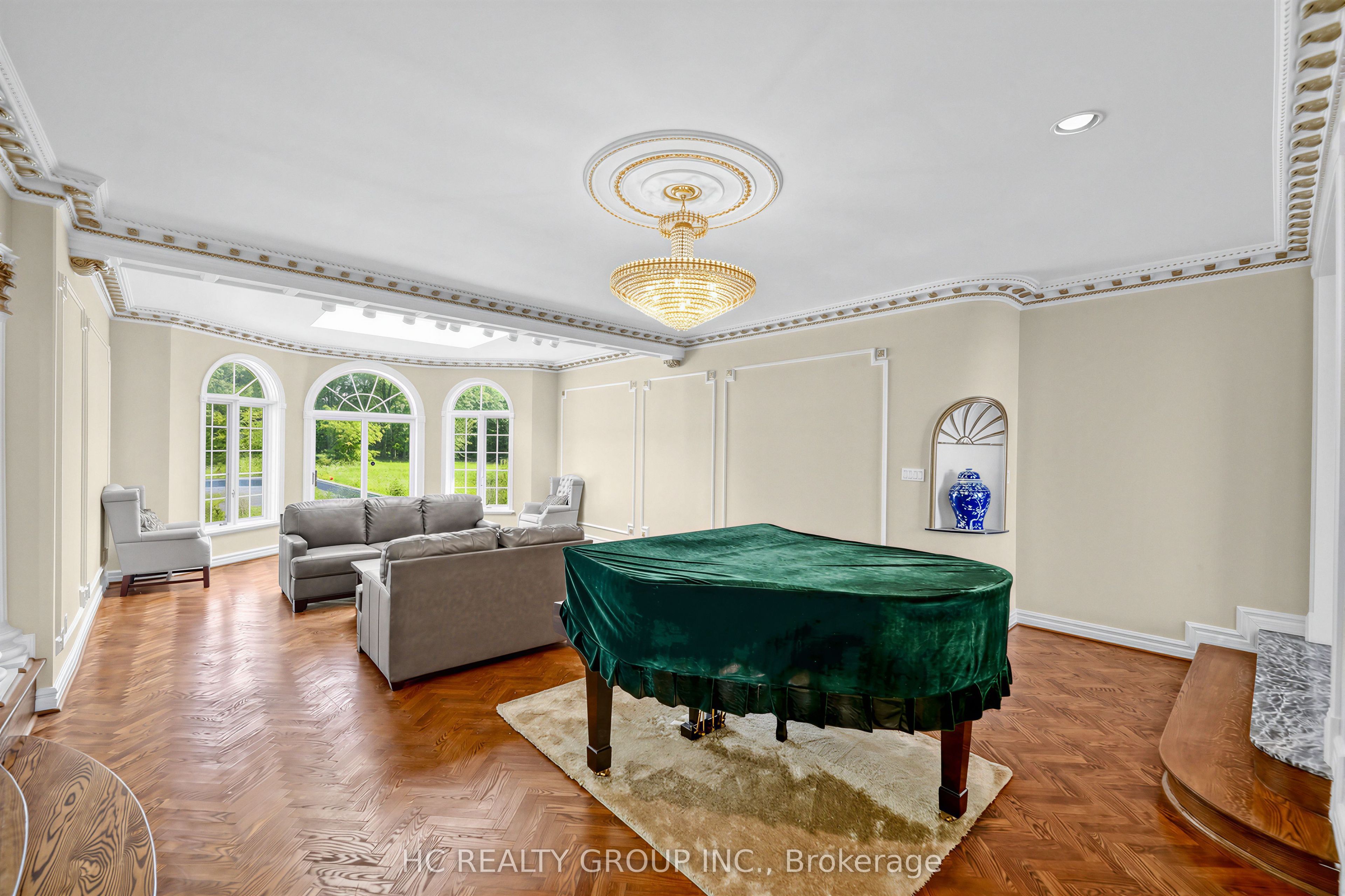 52 Nobleton Lakes Drive Property Photo 14